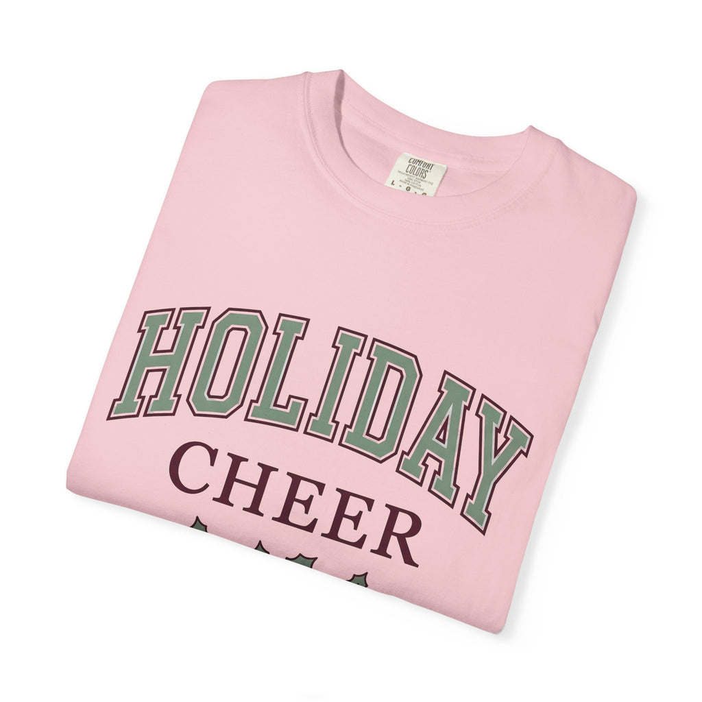Holly Leaves Shirt Holiday Christmas Gift Women Collegiate Tee Holly T-Shirt Christmas Fan Retro Tshirt Xmas Graphic Vintage Berries Tshirt