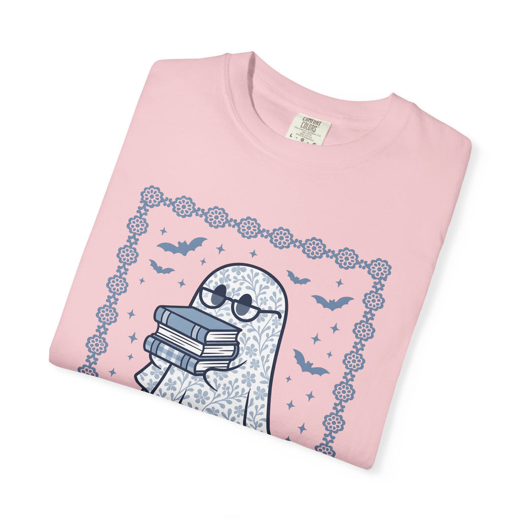 Ghost Books Shirt Librarian Halloween Gift Women Floral Graphic Tee Book T-Shirt Library Enthusiast Illustrated Graphic Spooky Illustration