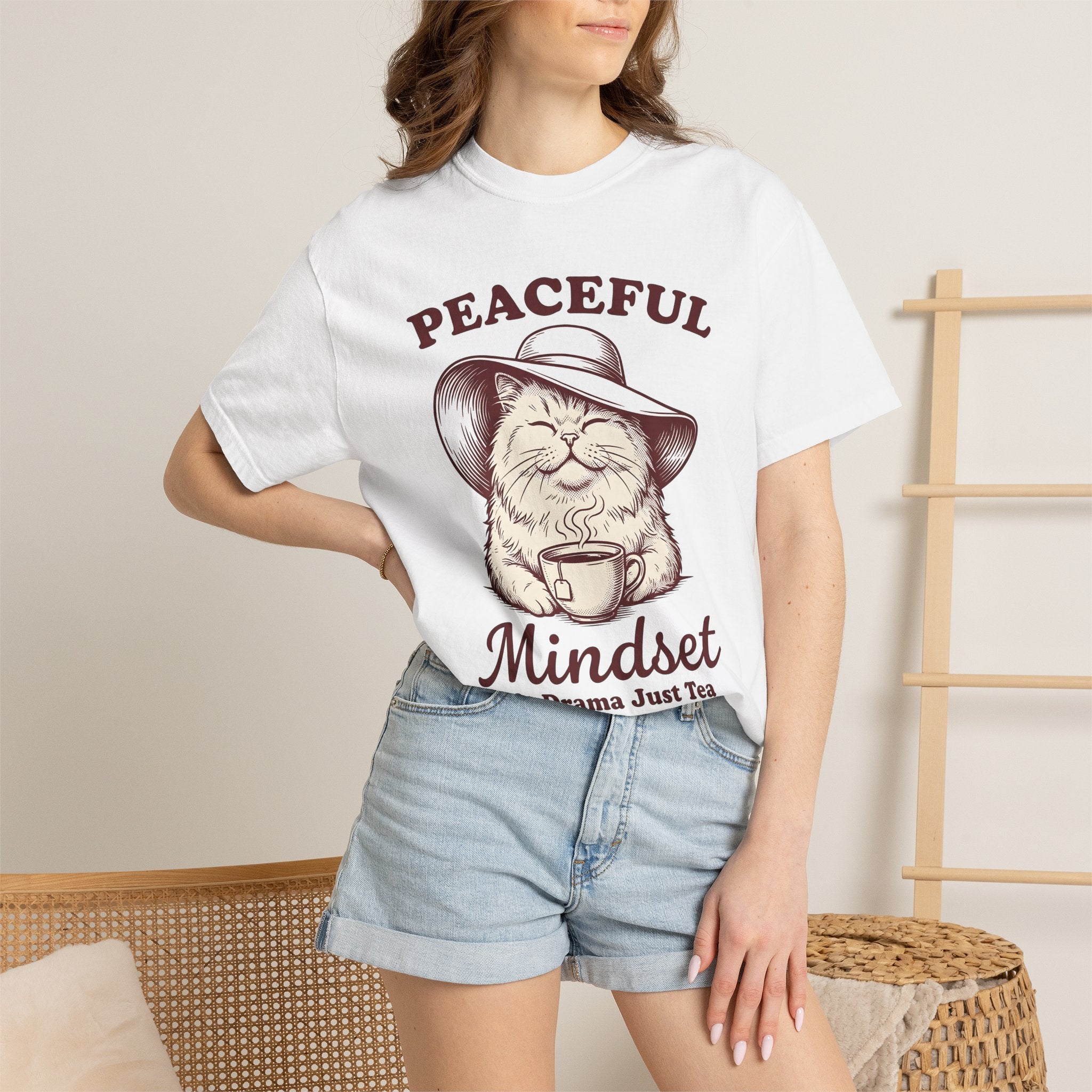 Cat Tea Cup Shirt Cat Relaxation Gift Women Vintage Tee Kitty T-Shirt Feline Fan Retro Tshirt Calm Graphic Hand Drawn Sun Hat Tshirt