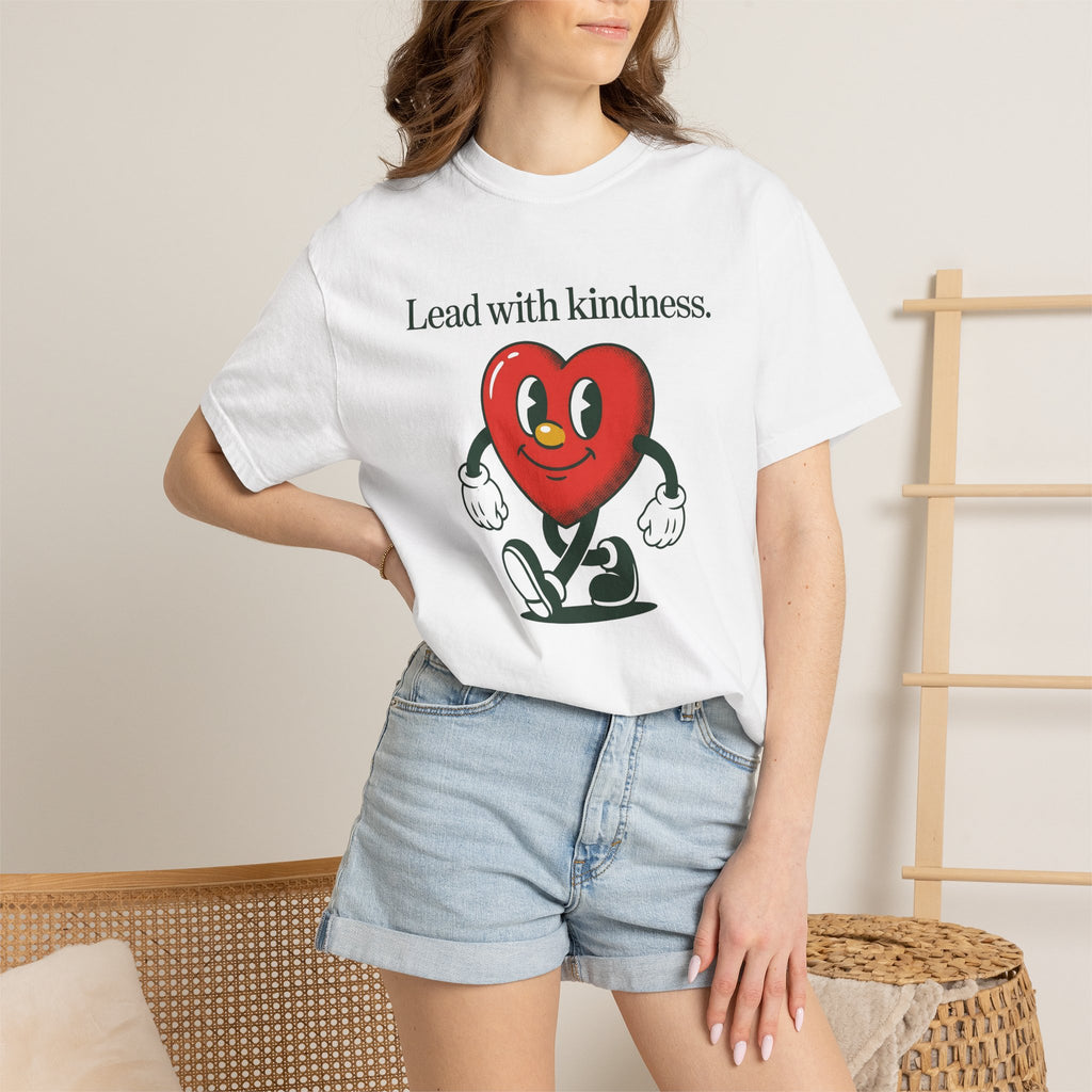 Comic Heart Shirt Cute Encouragement Gift Women Classic Tee Heart T-Shirt Adorable Fan Retro Tshirt Inspirational Graphic Hand Drawn Mittens