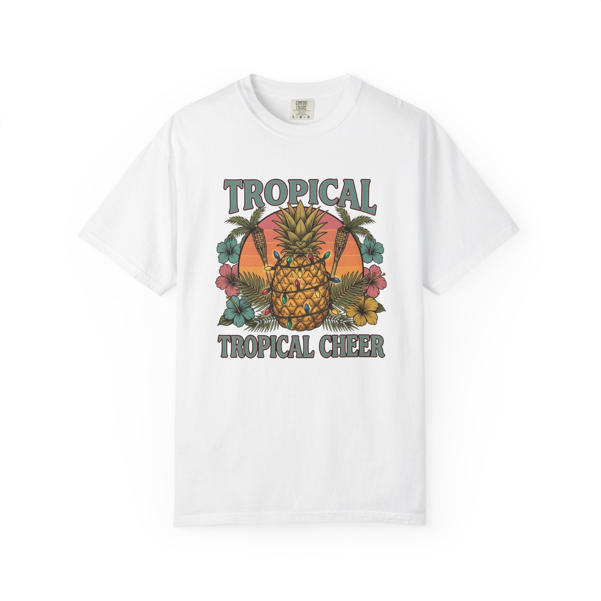 Pineapple Shirt Christmas Travel Gift Women Vintage Tee Ananas T-Shirt Xmas Fan Retro Illustration Retro Fairy Lights Tshirt