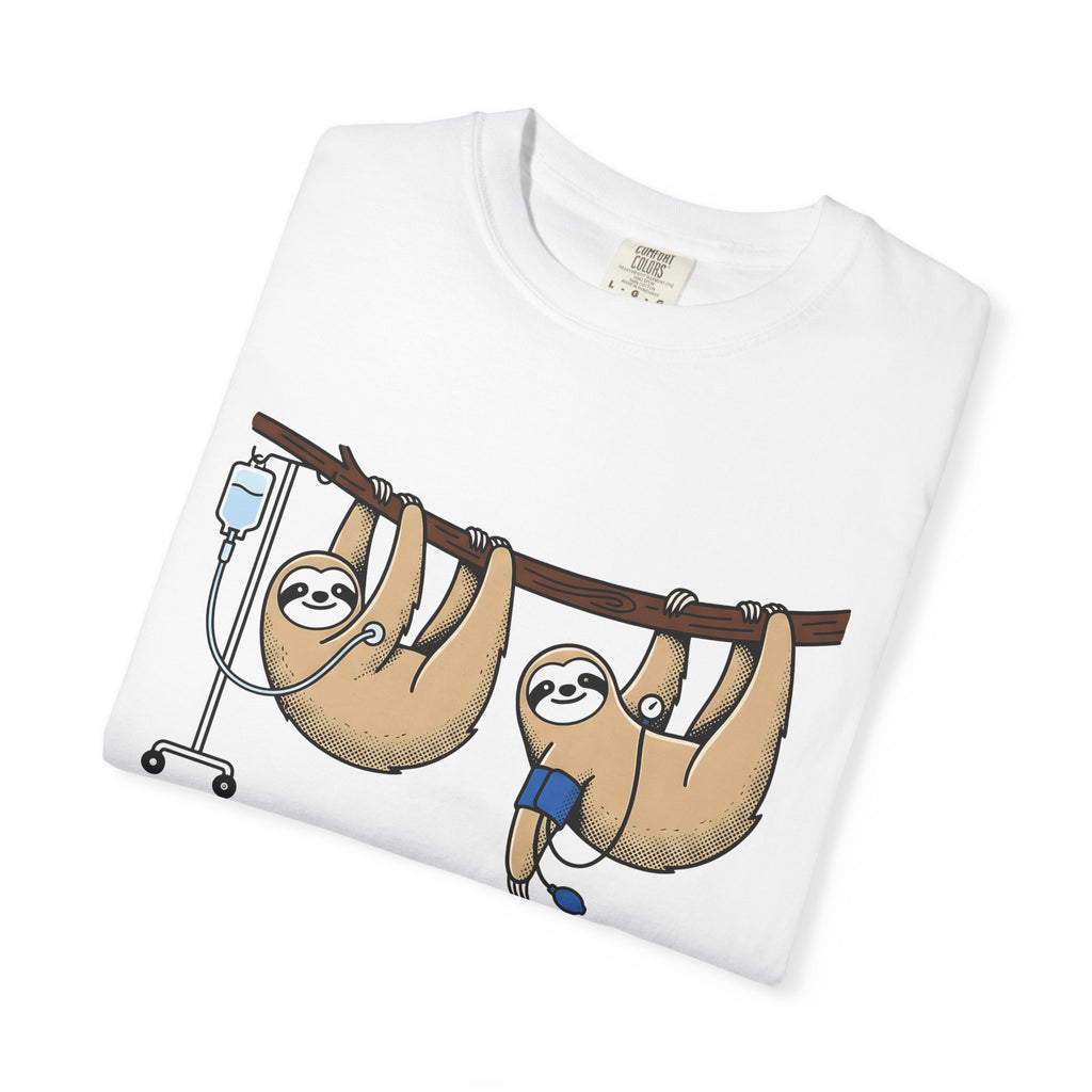 Sloth Nurse Shirt Nurse Critter Gift Women Drawing Tee Sloth T-Shirt Nursing Enthusiast Illustration Graphic Line Art Stethoscope Tshirt