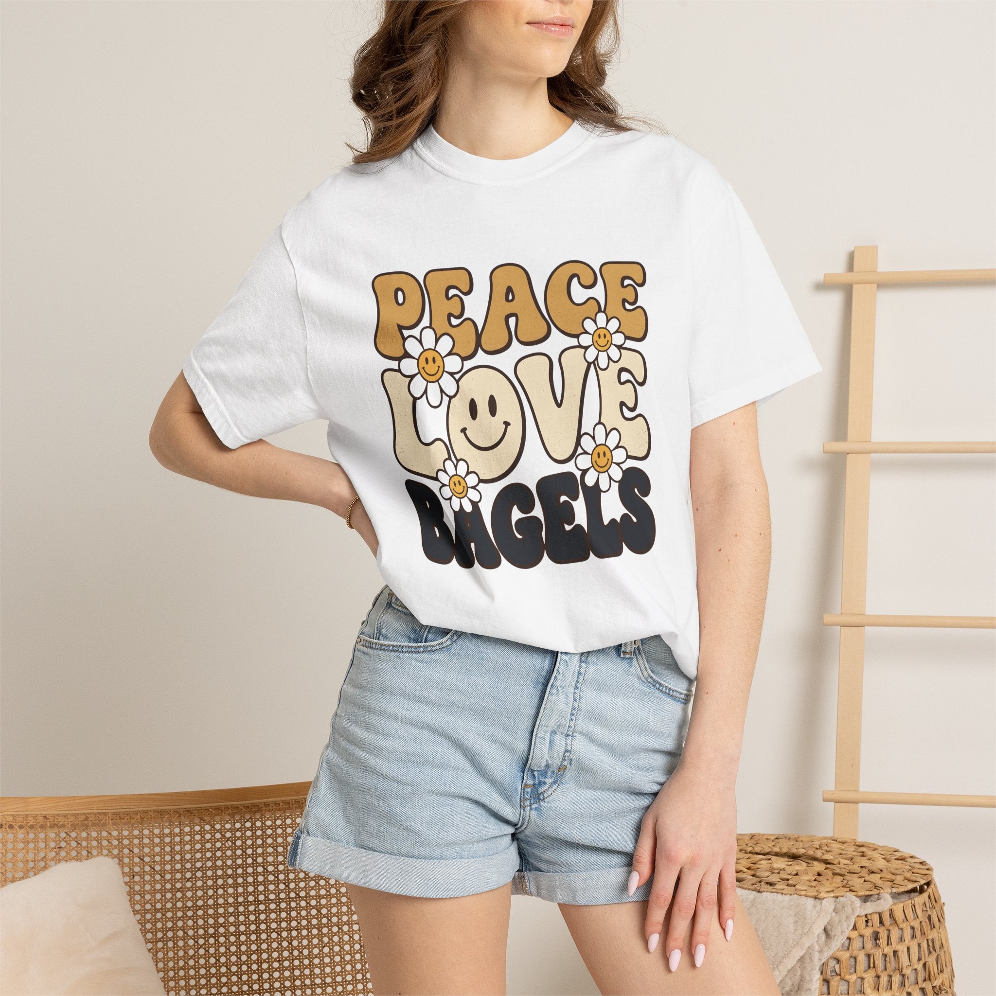Bagel Art Shirt Bagels Pastry Gift Women Hand Drawn Tee Bagel T-Shirt Bagel Fan Doodle Tshirt Bakery Graphic Line Art Blossom Tshirt