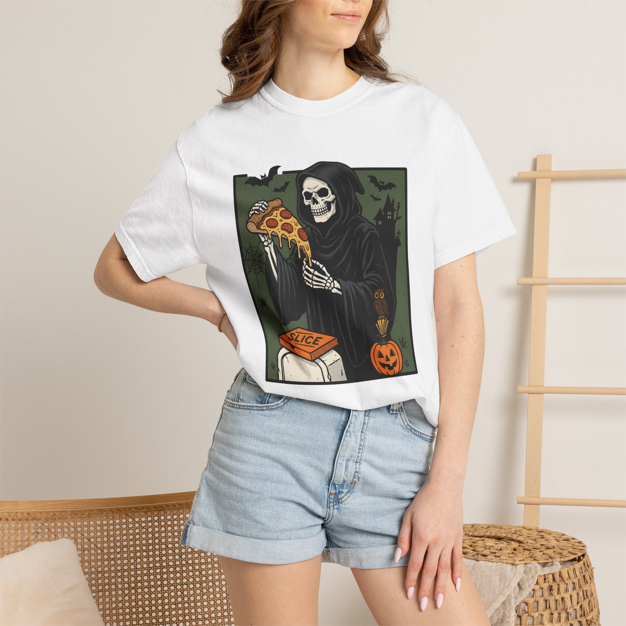 Death Skeleton Pizza Shirt Halloween Macabre Gift Women Classic Tee Skeleton Pizza T-Shirt Horror Fan Spooky Tshirt Dark Graphic Old School