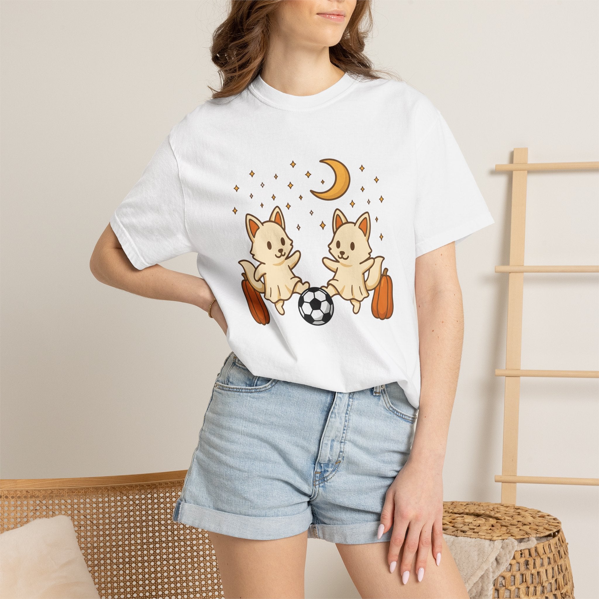 Fox Football Shirt Sports Holiday Gift Women Cute Tee Foxball T-Shirt Athlete Fan Footballer Tshirt Celebration Graphic Comic Gourd Tshirt