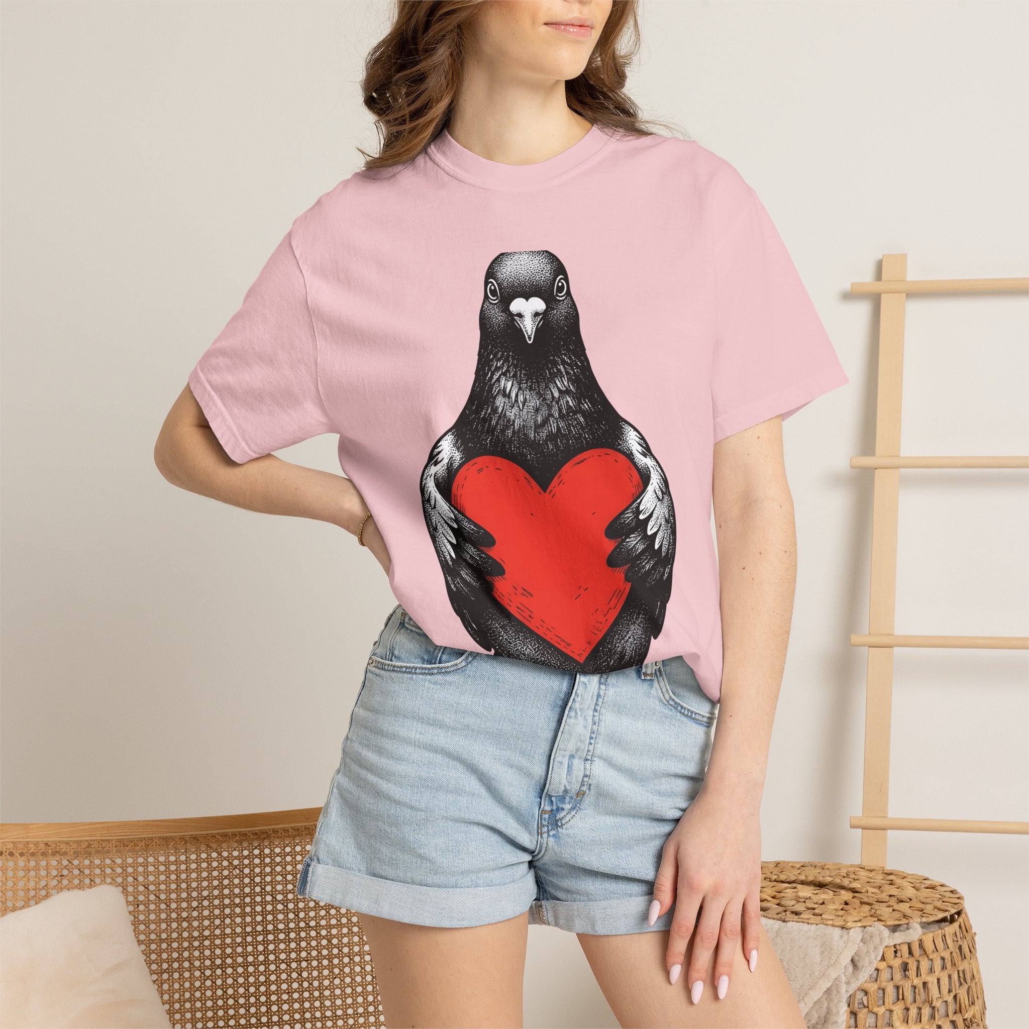 Dove Heart Shirt Animals Holiday Gift Women Sketch Tee Heart T-Shirt Creature Fan Pigeon Tshirt Christmas Graphic Retro Romance Tshirt