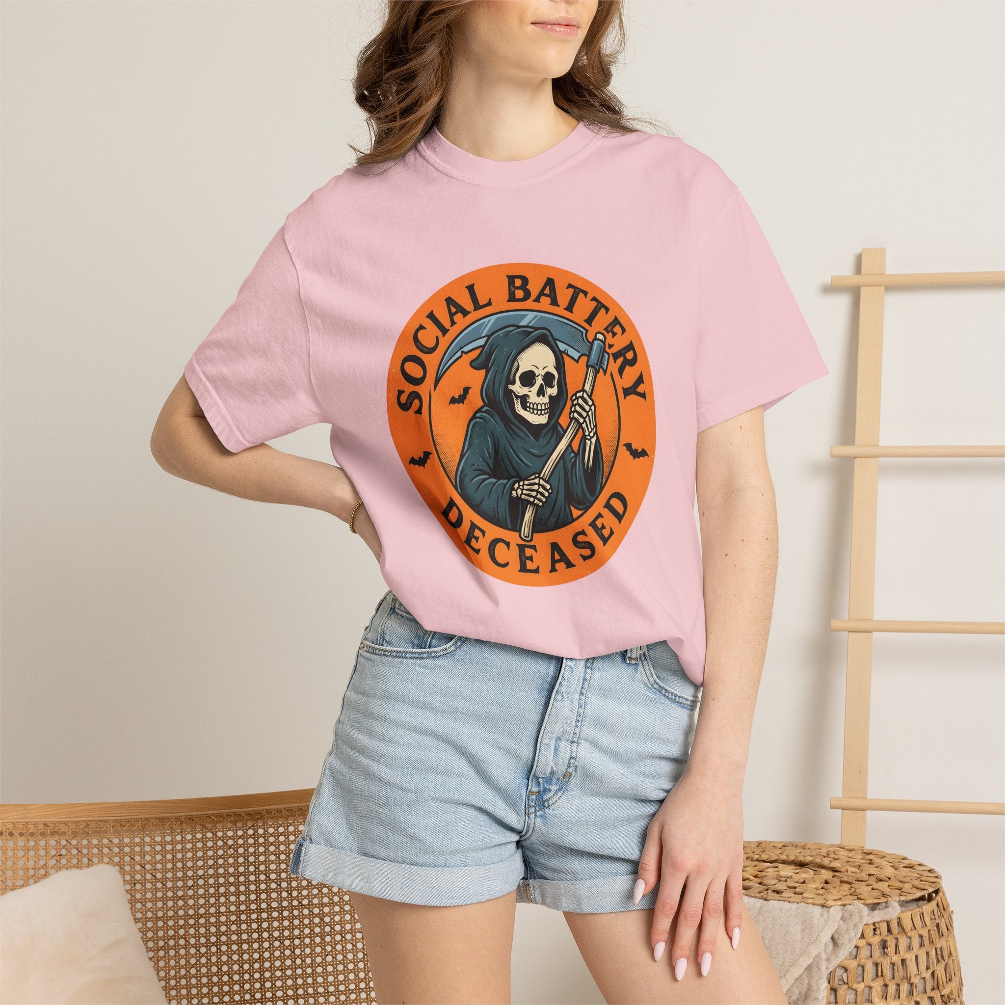 Grim Reaper Shirt Halloween Goth Gift Women Vintage Tee Death Harvest T-Shirt Horror Fan Dark Art Tshirt Gothic Graphic Retro Bats Tshirt