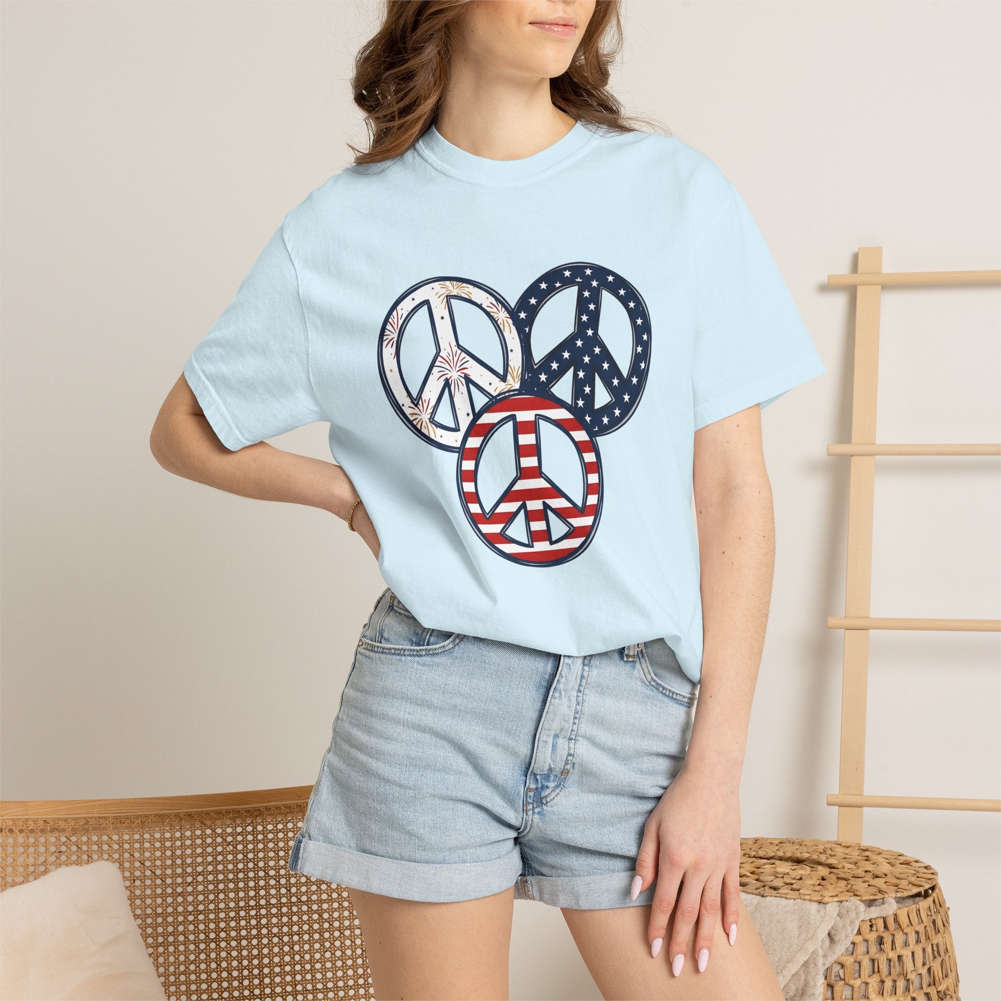 Peace Gesture Shirt America Event Gift Women Stars And Stripes Tee Hand Sign T-Shirt American Fan Patriotic Tshirt Festival Graphic Heritage