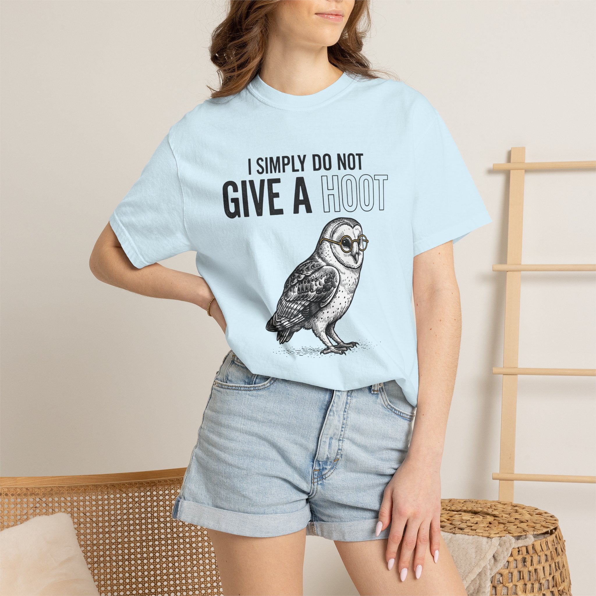 Owl Glasses Shirt Funny Animal Gift Women Hand Drawn Tee Spectacles T-Shirt Humor Fan Eyewear Tshirt Wildlife Graphic Vintage Animal Tshirt