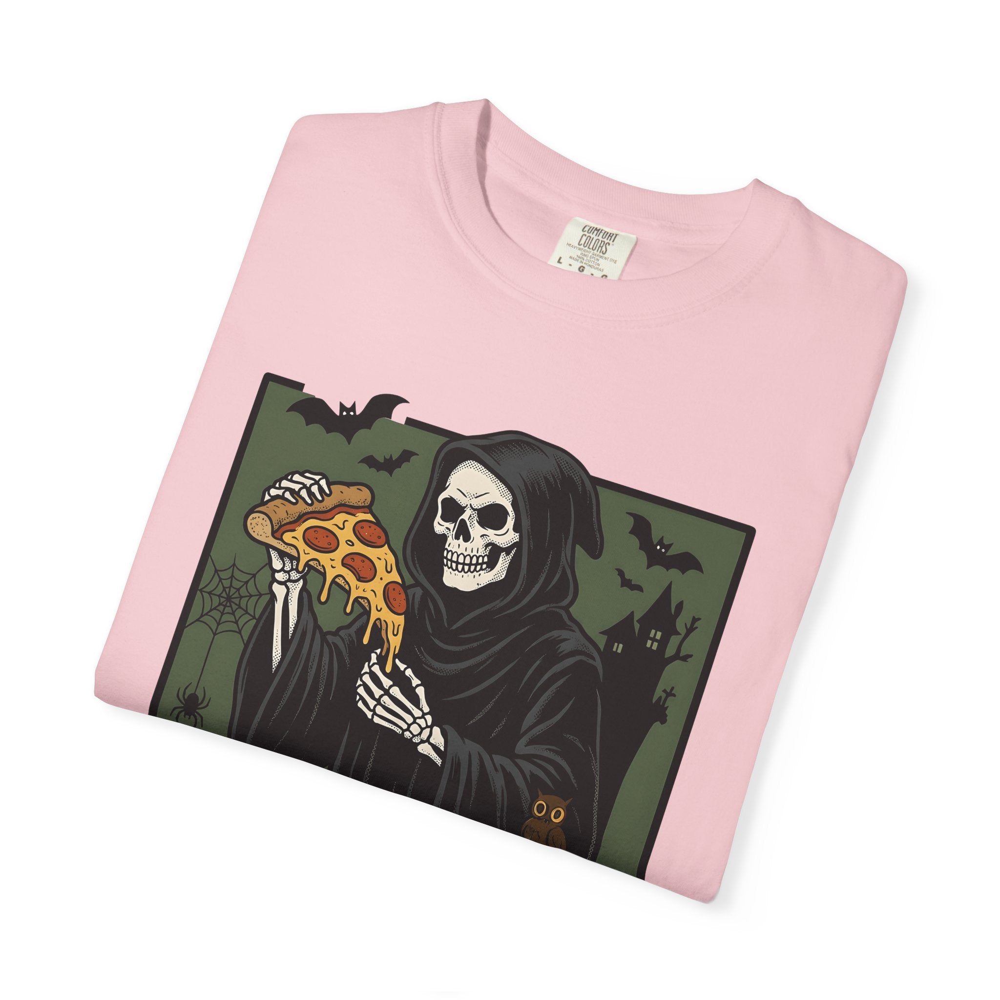 Death Skeleton Pizza Shirt Halloween Macabre Gift Women Classic Tee Skeleton Pizza T-Shirt Horror Fan Spooky Tshirt Dark Graphic Old School