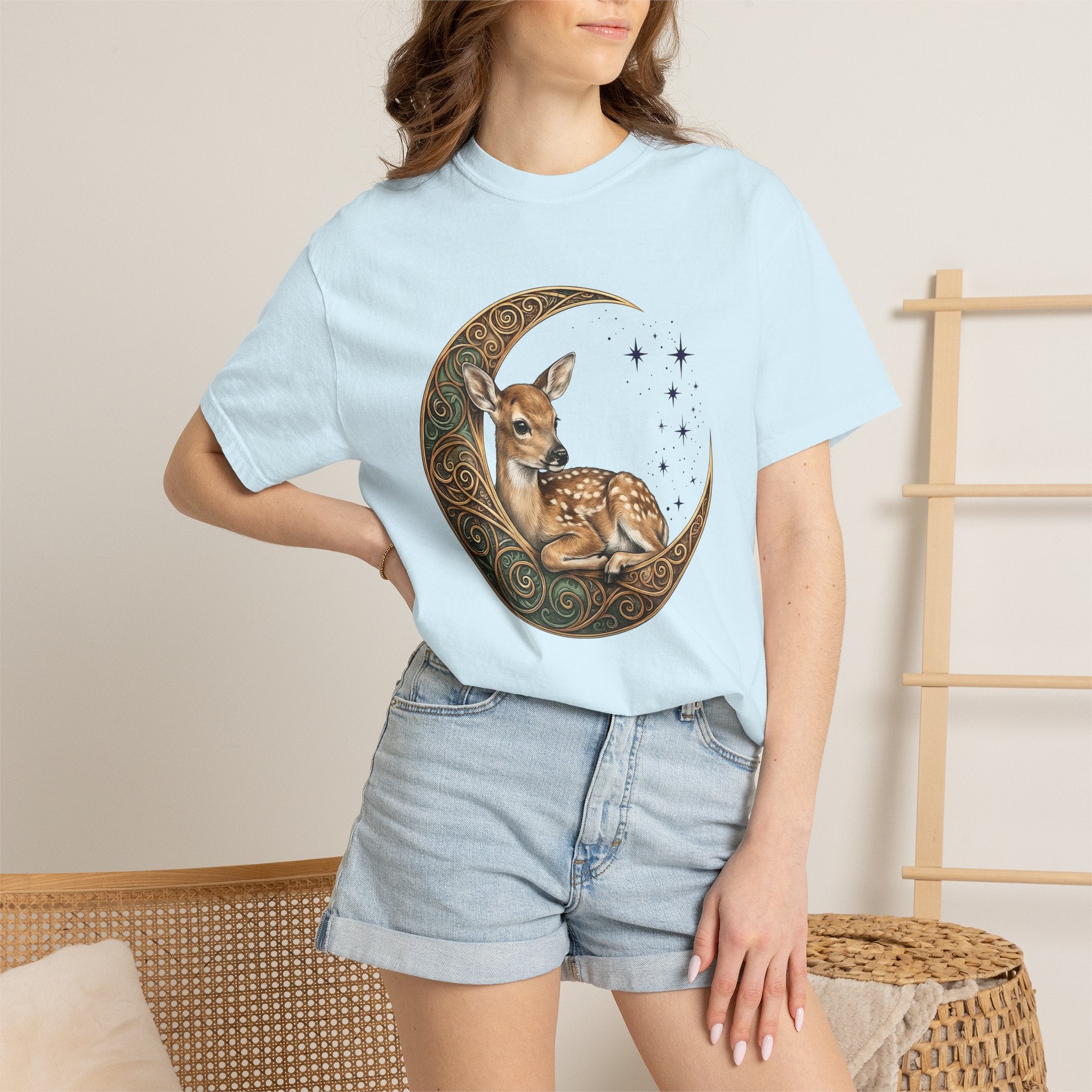 Deer Moon Shirt Animals Nature Gift Women Boho Tee Moonlight T-Shirt Wildlife Fan Bohemian Tshirt Environmental Graphic Vintage Stars Tshirt
