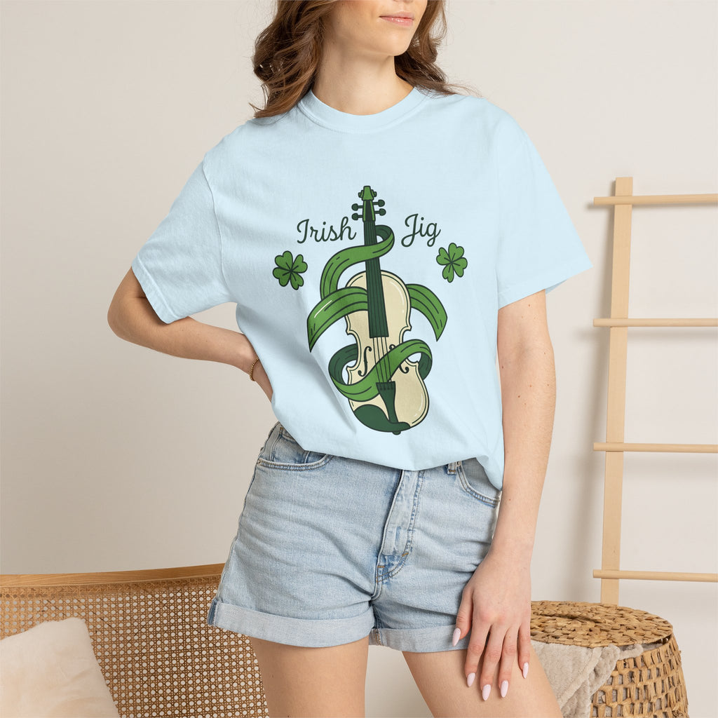 Fiddle Clover Shirt St Patrick's Day Sound Gift Women Line Art Tee Shamrock T-Shirt Luck Fan Illustrated Graphic Tshirt Antique Green Leaf