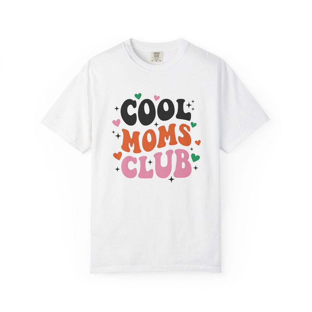 Hearts Stars Graphic Shirt Moms Family Gift Women Playful Tee Symbol T-Shirt Motherhood Fan Whimsical Tshirt Clan Graphic Retro Colorful