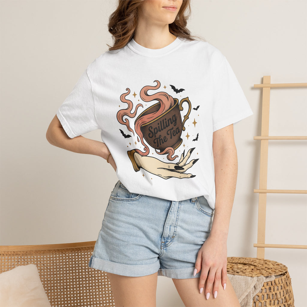 Witch Hand Cup Shirt Boho Chic Occult Gift Women Antique Tee Hand Cupping T-Shirt Bohemian Fan Vintage Tshirt Occult Graphic Classic Vampire