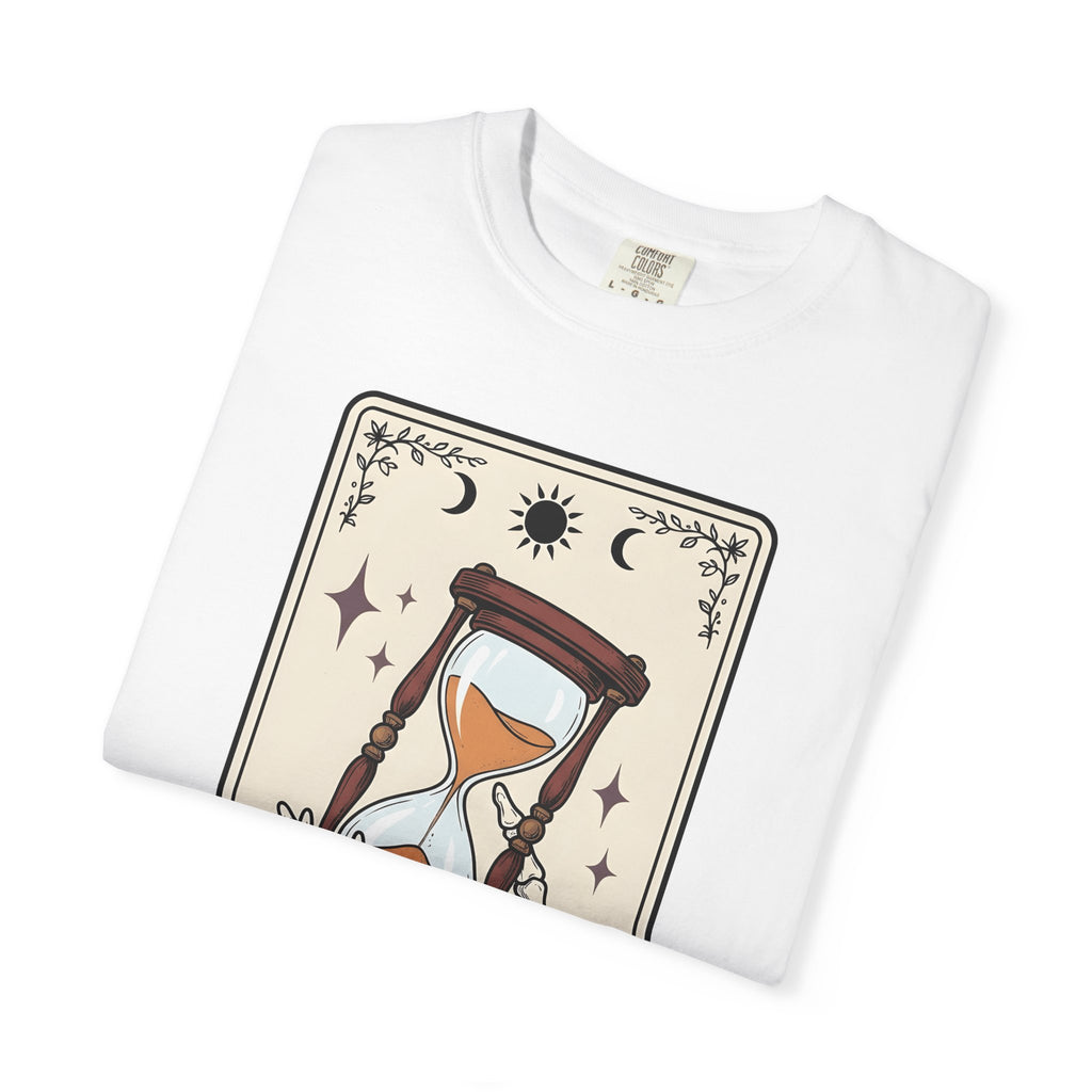 Skull Hand Timer Shirt Boho Chic Gothic Gift Women Spiritual Tee Hourglass T-Shirt Bohemian Enthusiast Mystical Tshirt Dark Graphic Retro