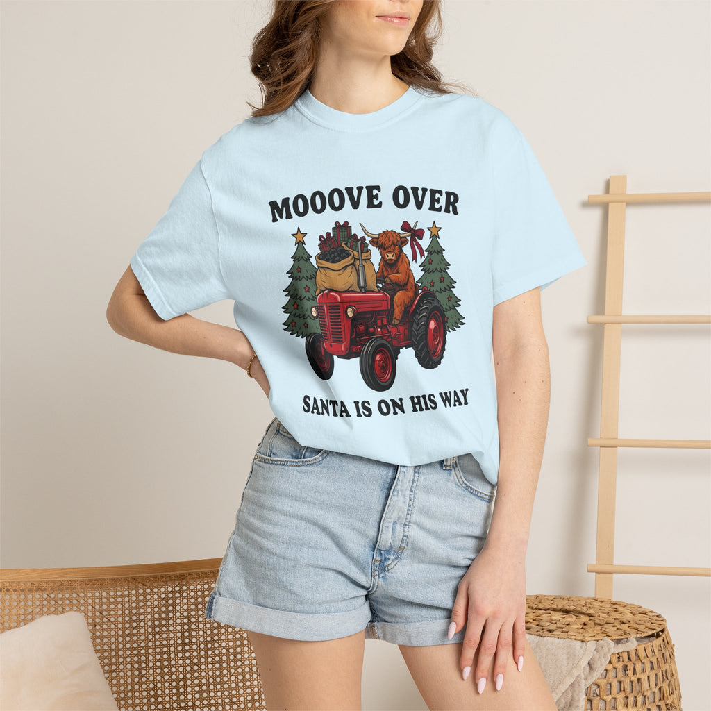 Highland Cattle Tractor Shirt Christmas Ranch Gift Women Old School Tee Scottish Cow T-Shirt Xmas Fan Vintage Tshirt Farm Graphic Doodle
