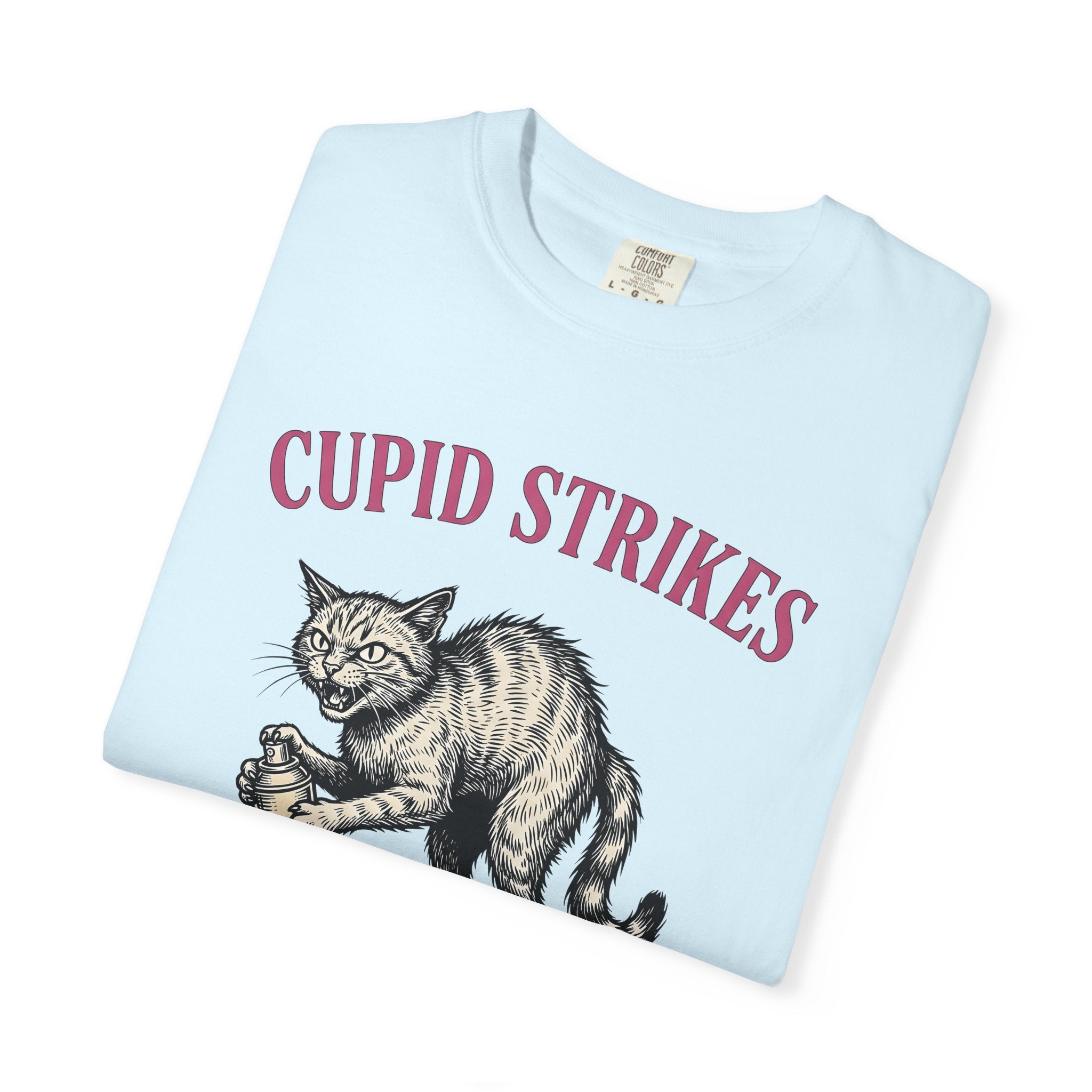 Upset Kitty Shirt Valentine's Day Fun Gift Women Old School Tee Cat T-Shirt Valentine Fan Retro Tshirt Humor Graphic Cartoon Paint Spray