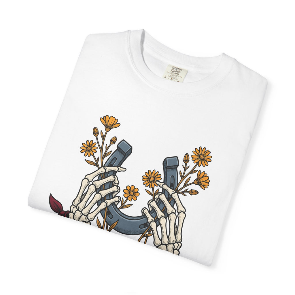 Bone Hands Horseshoe Shirt Cowgirl Ranch Gift Women Neo Traditional Tee Skeletal Hand T-Shirt Cowboy Fan Western Tshirt Farm Graphic Classic