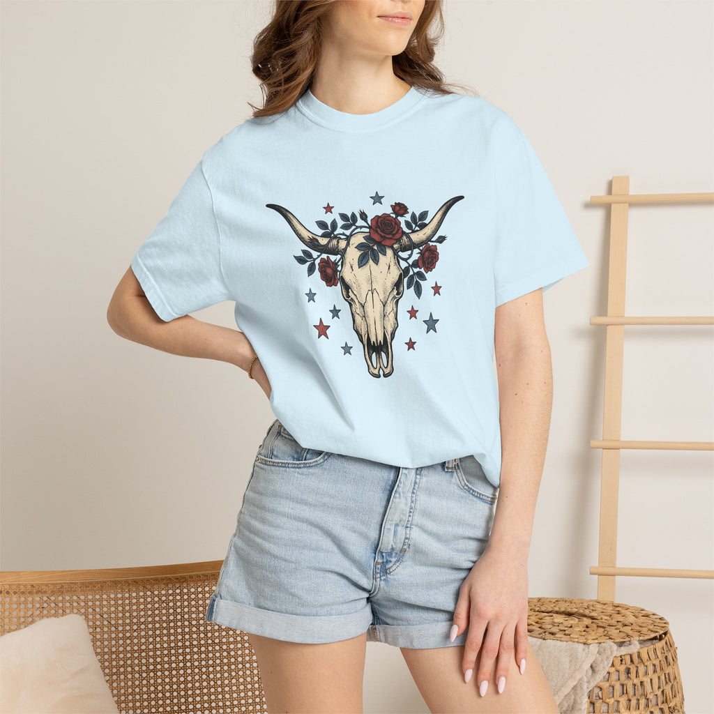 Cow Skull Shirt America Western Gift Women Tattoo Tee Bull Skull T-Shirt American Fan Ink Tshirt Rodeo Graphic Vintage Red Roses Tshirt
