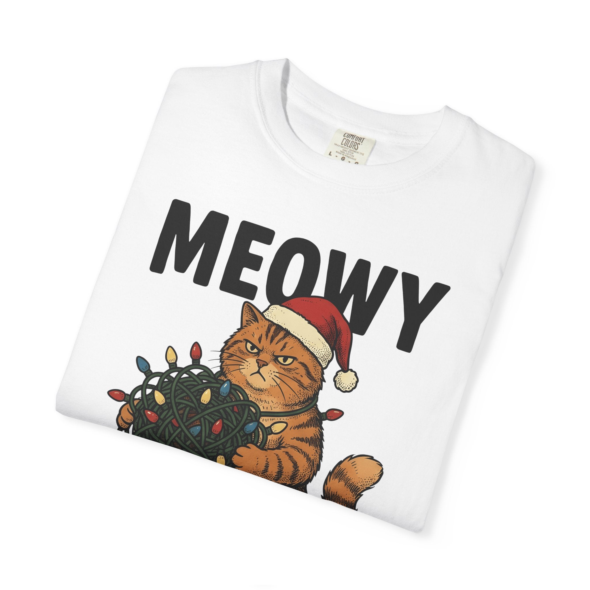 Cat Christmas Hat Shirt Christmas Critters Gift Women Line Art Tee Kitty T-Shirt Christmas Fan Feline Tshirt Animal Graphic Illustration