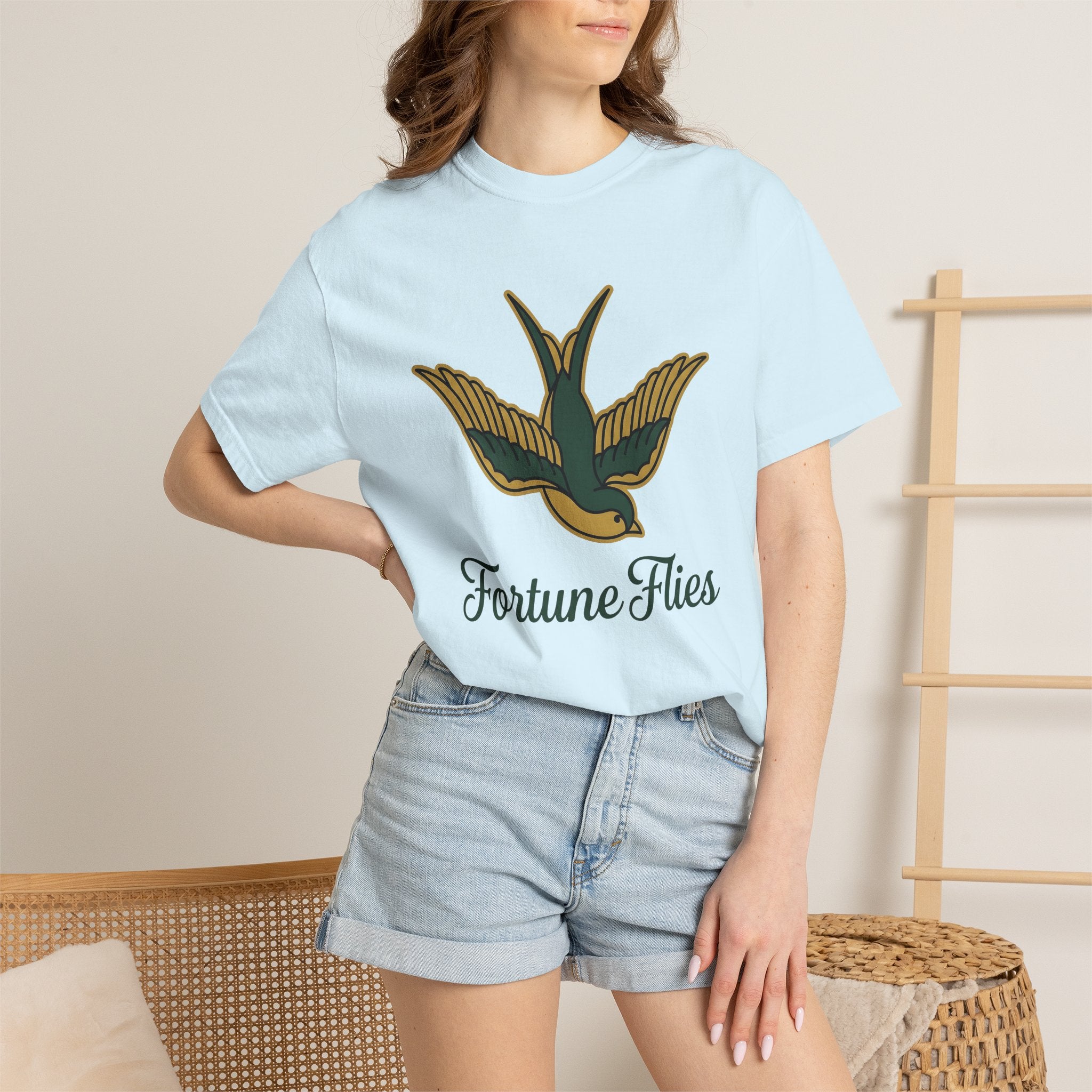 Flying Bird Shirt St. Patrick's Day Luck Gift Women Vintage Tee Bird T-Shirt Lucky Fan Retro Tshirt Fortune Graphic Retro Green Gold Tshirt