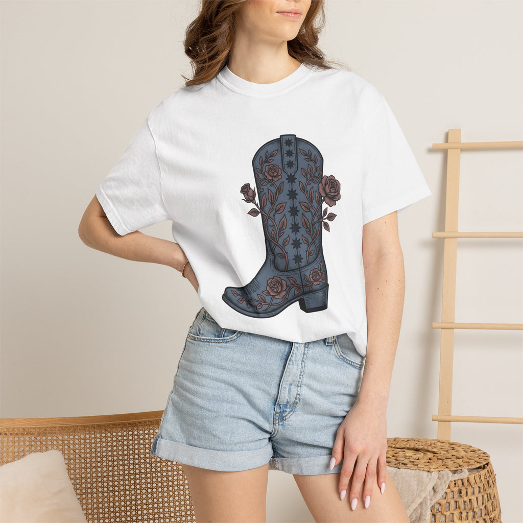 Leather Boot Shirt America Ranch Gift Women Retro Vintage Tee Boot T-Shirt American Enthusiast Cowboy Graphic Tshirt Ink Drawing Floral