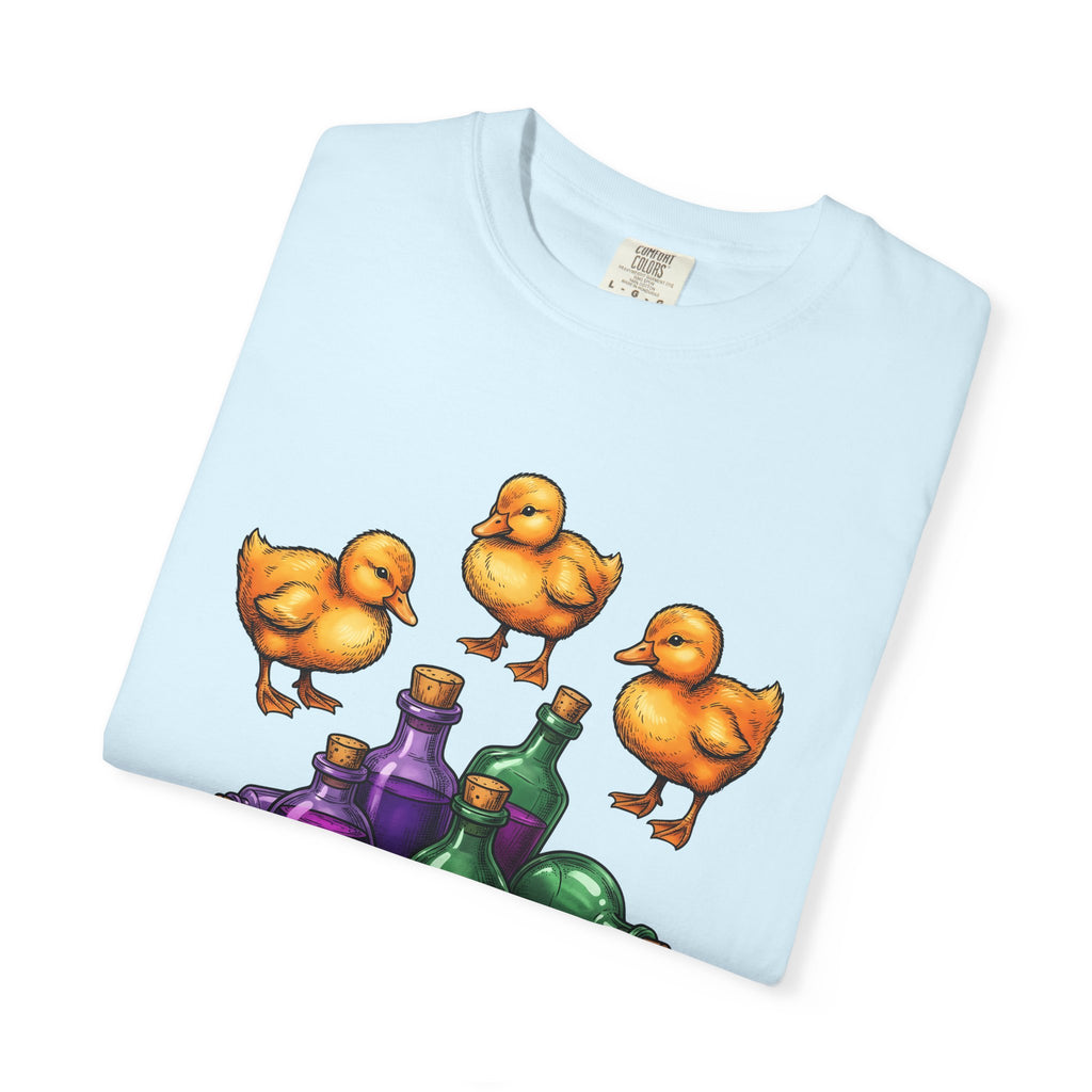 Ducklings Potion Bottles Shirt Halloween Animal Gift Women Hand Drawn Tee Baby Bottles T-Shirt Horror Fan Illustrated Tshirt Creatures