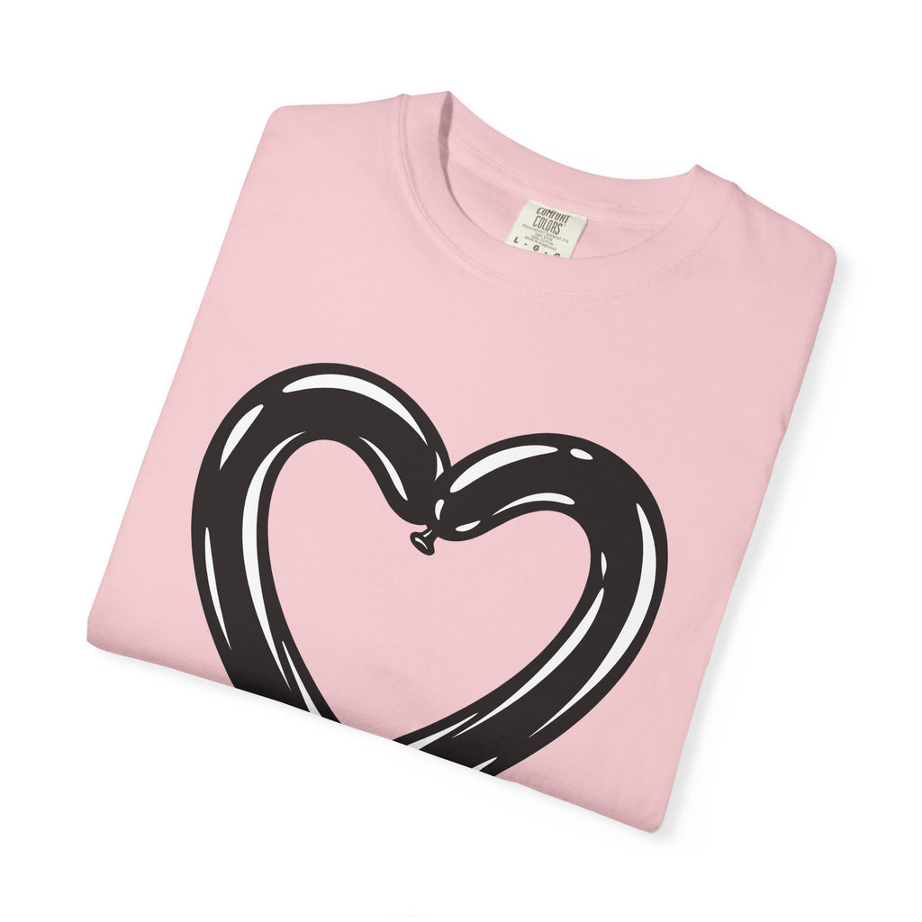 Balloon Heart Shirt Love Valentines Gift Women Flat Design Tee Heart Balloon T-Shirt Romance Fan Minimalist Tshirt Cupid Graphic Clean Heart
