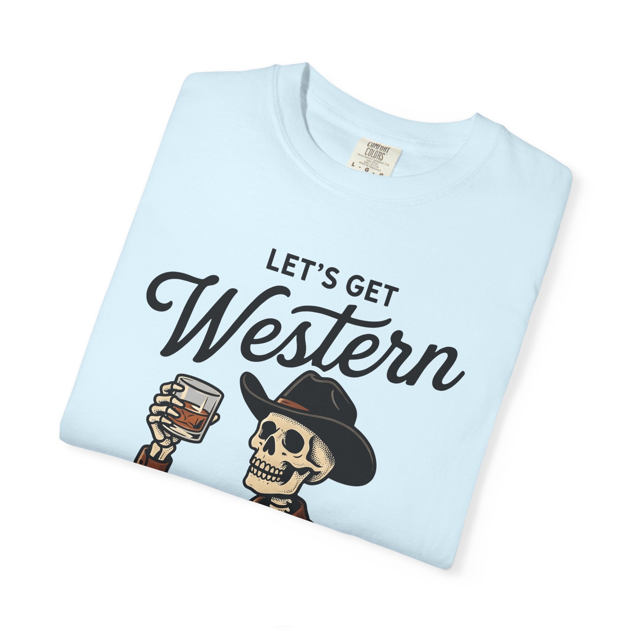Western Skeleton Shirt Western Halloween Gift Women Vintage Tee Skeleton T-Shirt Cowboy Fan Outfit Graphic Halloween Design Retro Whiskey