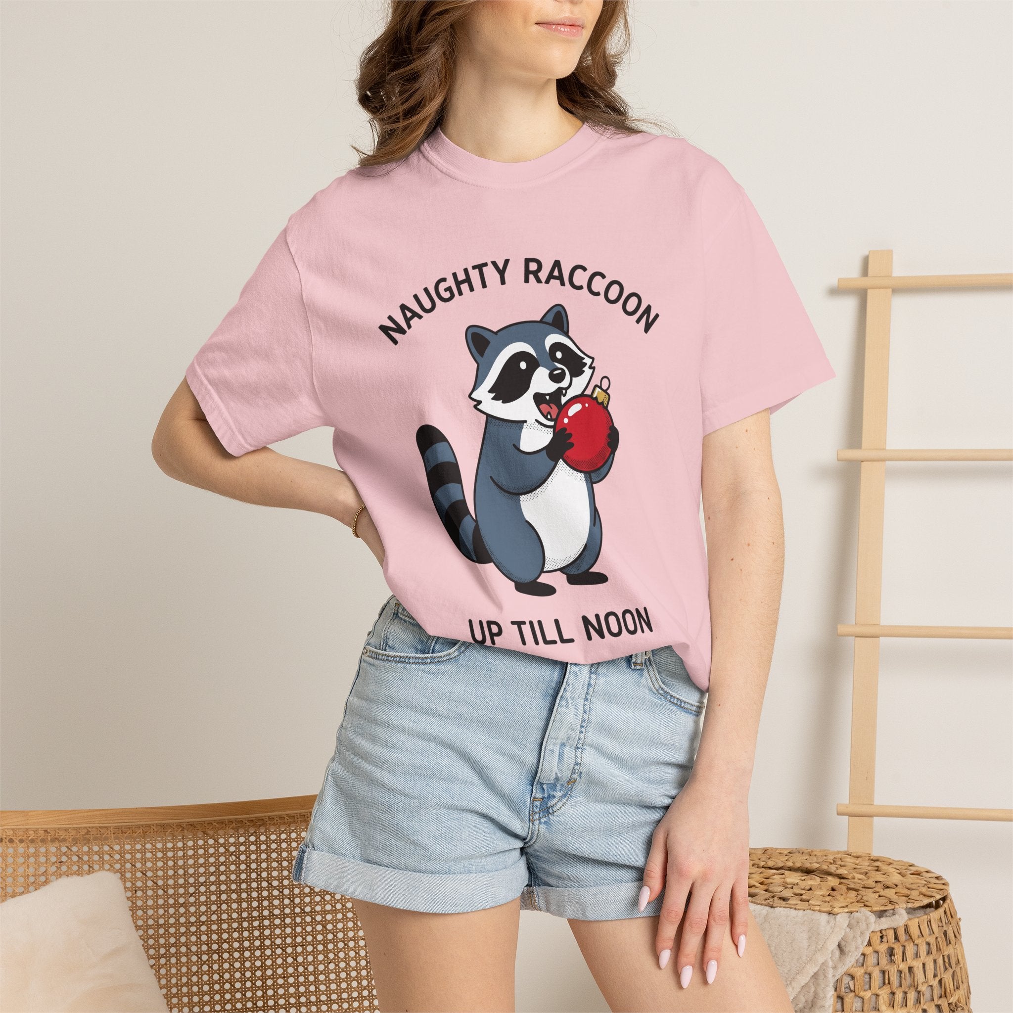 Raccoon Illustration Shirt Funny Wildlife Gift Women Comic Tee Trash Panda T-Shirt Humor Fan Cartoon Tshirt Animal Graphic Cute Decoration