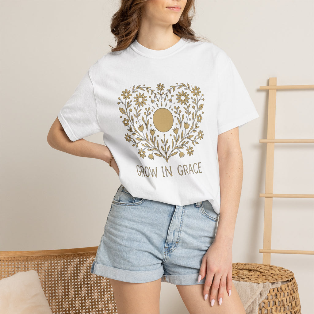 Heart Floral Sun Shirt St Valentine's Day Botanical Gift Women Boho Tee Love T-Shirt Valentine Fan Hippie Tshirt Floral Graphic Minimalist