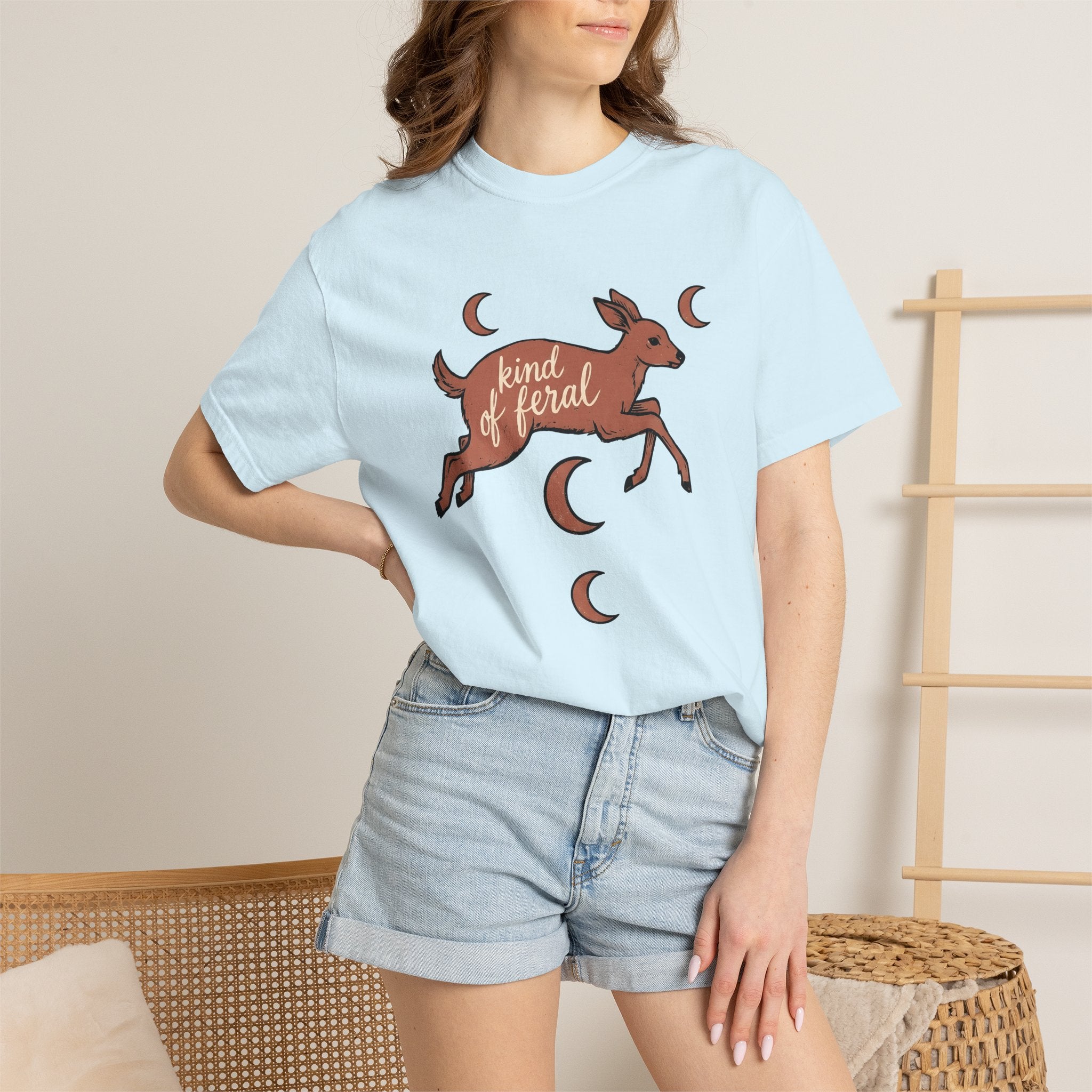 Deer Illustration Shirt Boho Chic Outdoors Gift Women Rustic Tee Buck T-Shirt Hippie Fan Country Tshirt Wilderness Graphic Sketch Moon
