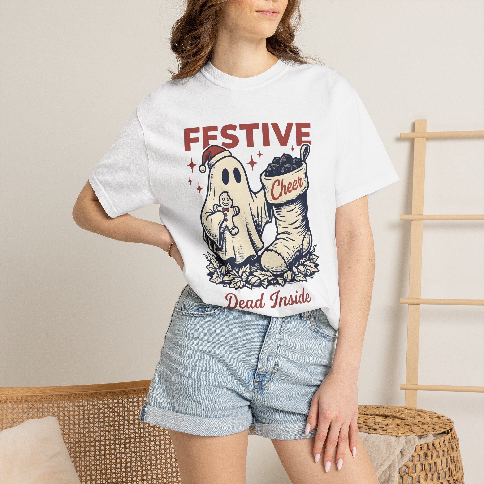 Ghost Santa Hat Shirt Christmas Humor Gift Women Vintage Tee Santa Hat T-Shirt Christmas Fan Santa Hat Tshirt Comedy Graphic Retro Christmas