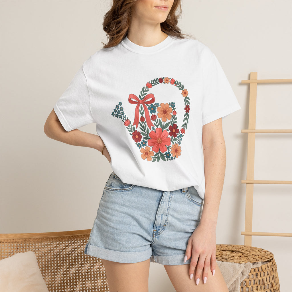 Flower Watering Can Shirt Easter Backyard Gift Women Rustic Tee Watering Can T-Shirt Spring Fan Vintage Tshirt Yard Graphic Retro Ribbon