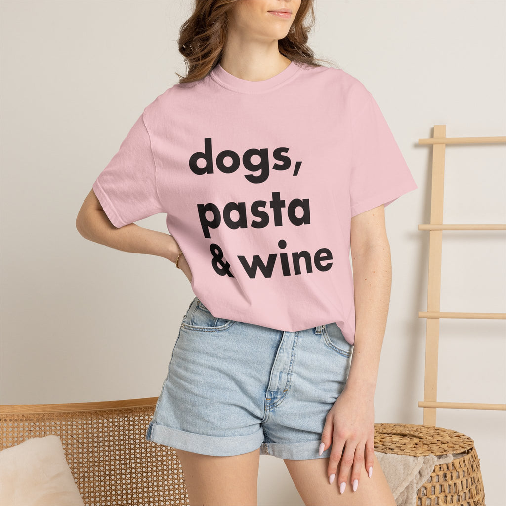 Bold Lettering Design Shirt Dog Gourmet Gift Women Contemporary Tee Typography T-Shirt Dog Fan Minimalist Tshirt Gourmet Design Graphic