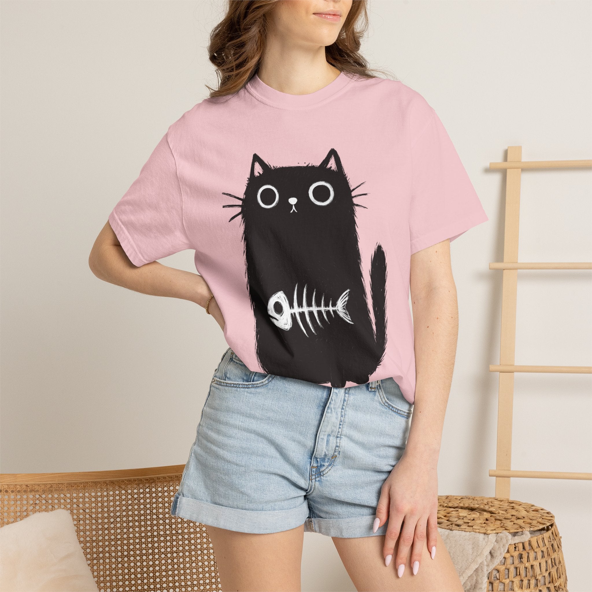 Black Kitten Shirt Cat Alternative Gift Women Hand Drawn Tee Kitten T-Shirt Cat Fan Illustrated Tshirt Punk Graphic Simple Fish Bone Tshirt