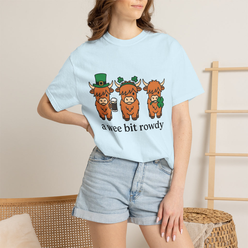Highland Cow Shirt St Patrick's Day Animal Gift Women Cute Tee Cow T-Shirt St Patricks Fan Cute Tshirt Creature Graphic Cartoon Shamrock