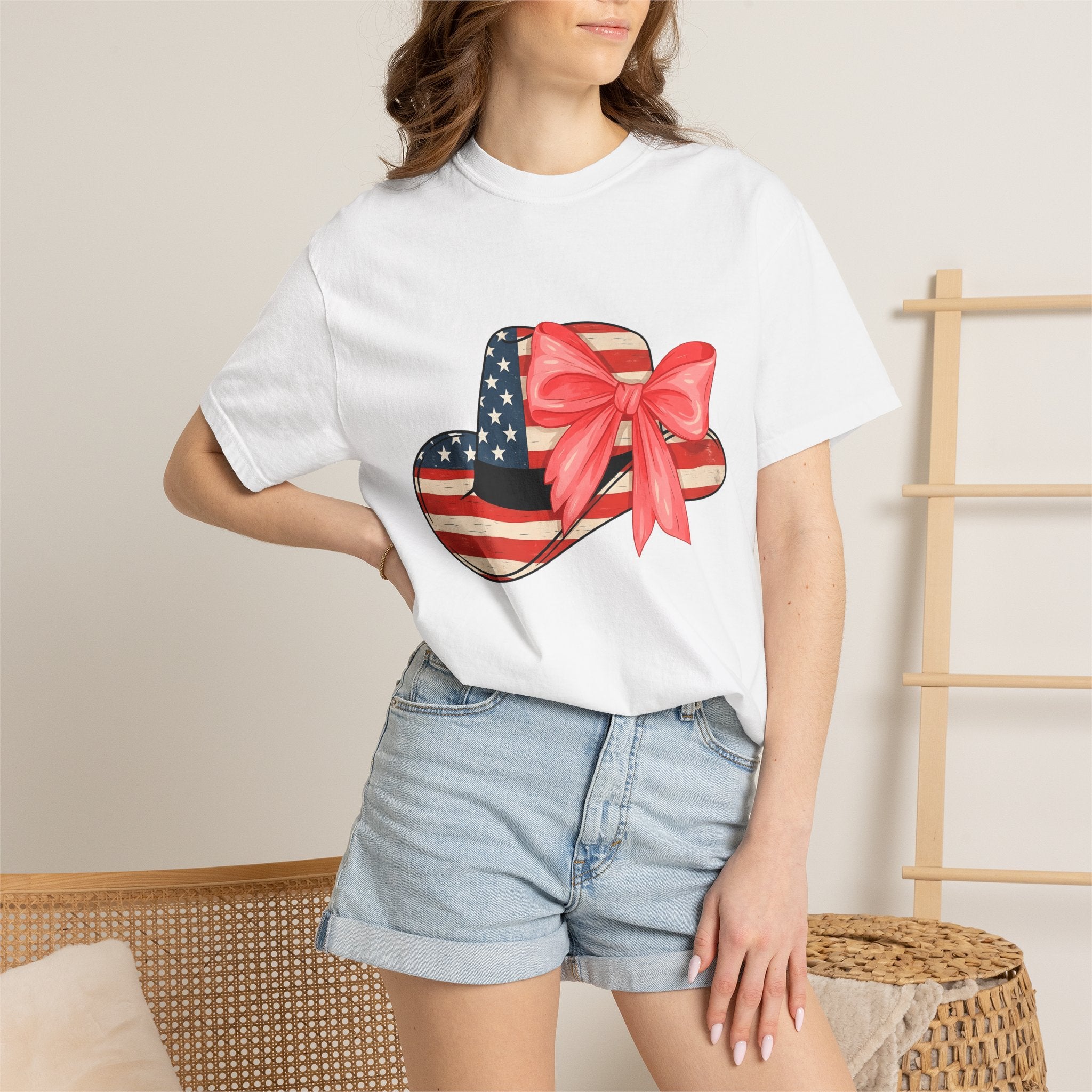 Patriotic Hat Shirt 4th Of July Patriotic Gift Women Vintage Tee Cap T-Shirt Fireworks Fan Retro Tshirt American Graphic Hand Drawn Bow