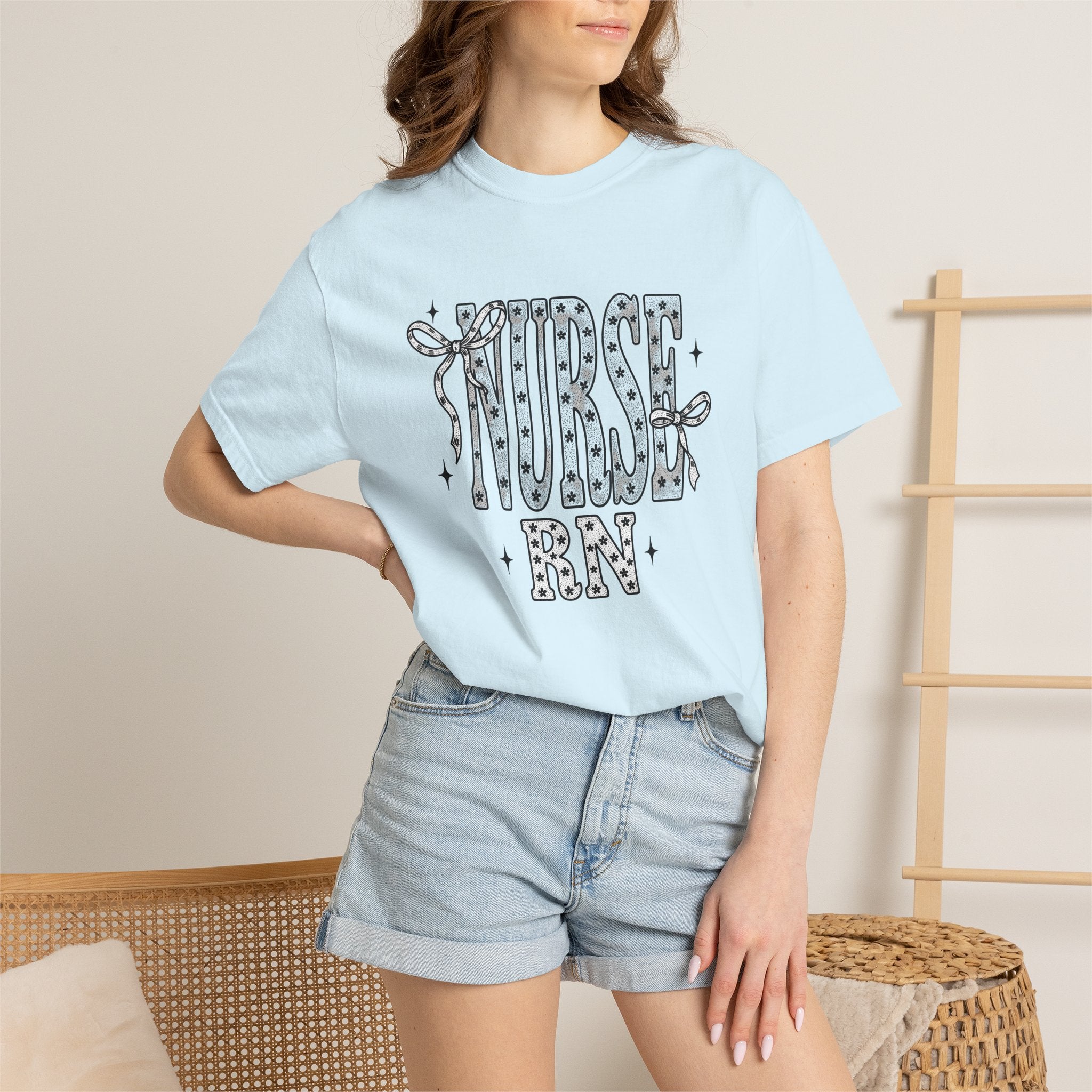 Nursing Art Shirt Nurse Clinic Gift Women Cartoon Tee Nursing T-Shirt Healthcare Enthusiast Comic Tshirt Medical Graphic Doodle Hair Bow