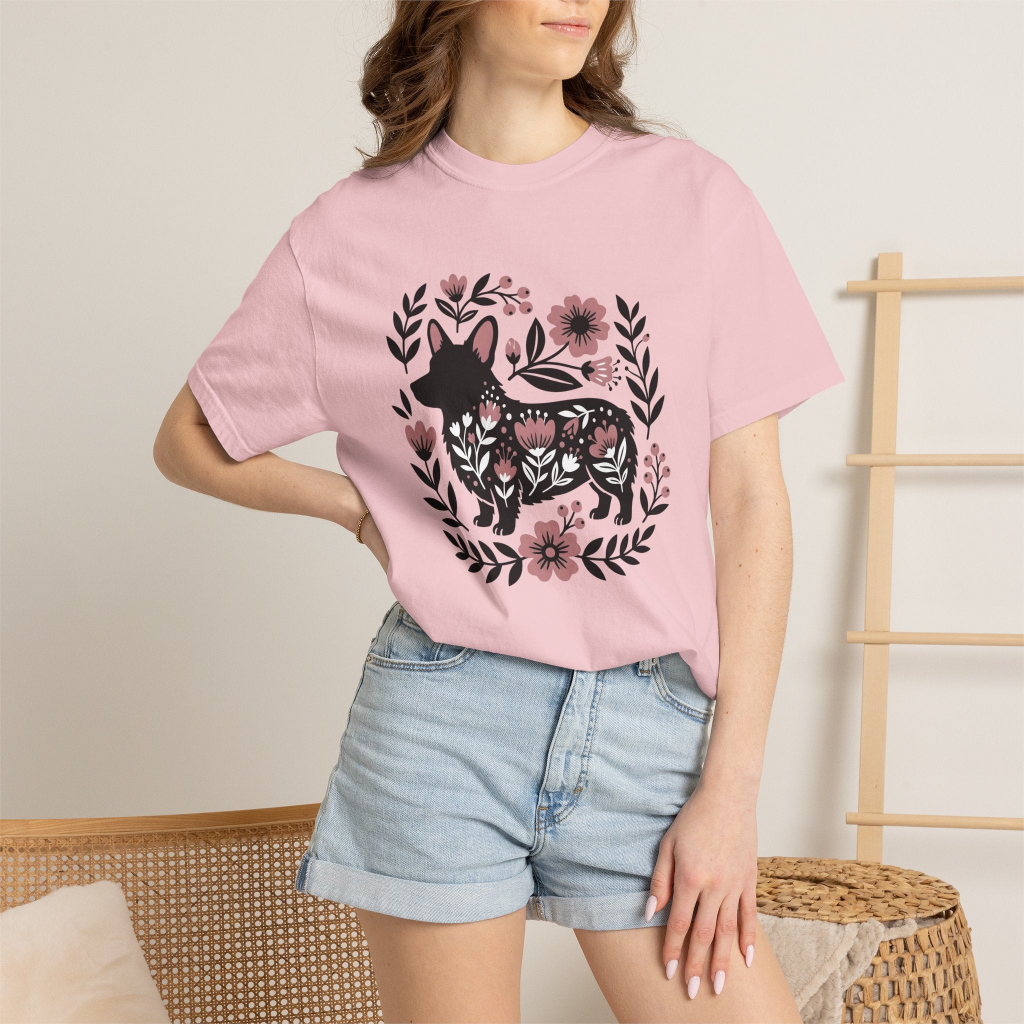 Corgi Puppy Shirt Dog Botanical Gift Women Boho Tee Puppy T-Shirt Dog Fan Canine Tshirt Floral Graphic Simple Flower Tshirt