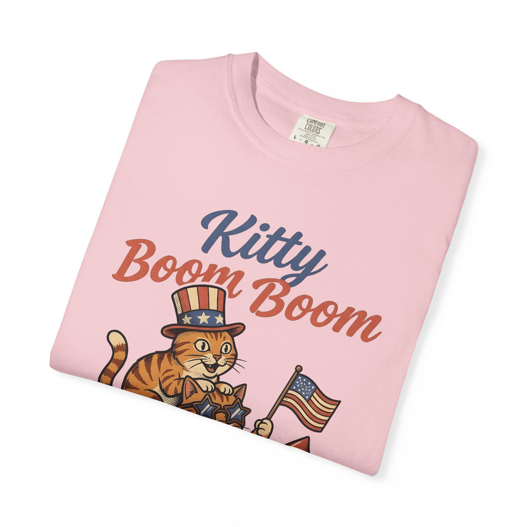 Patriotic Cats Shirt America Cat Gift Women Vintage Tee Kitty Cat T-Shirt Independence Day Fan Feline Tshirt Retro Tshirt Cat Graphic Hand