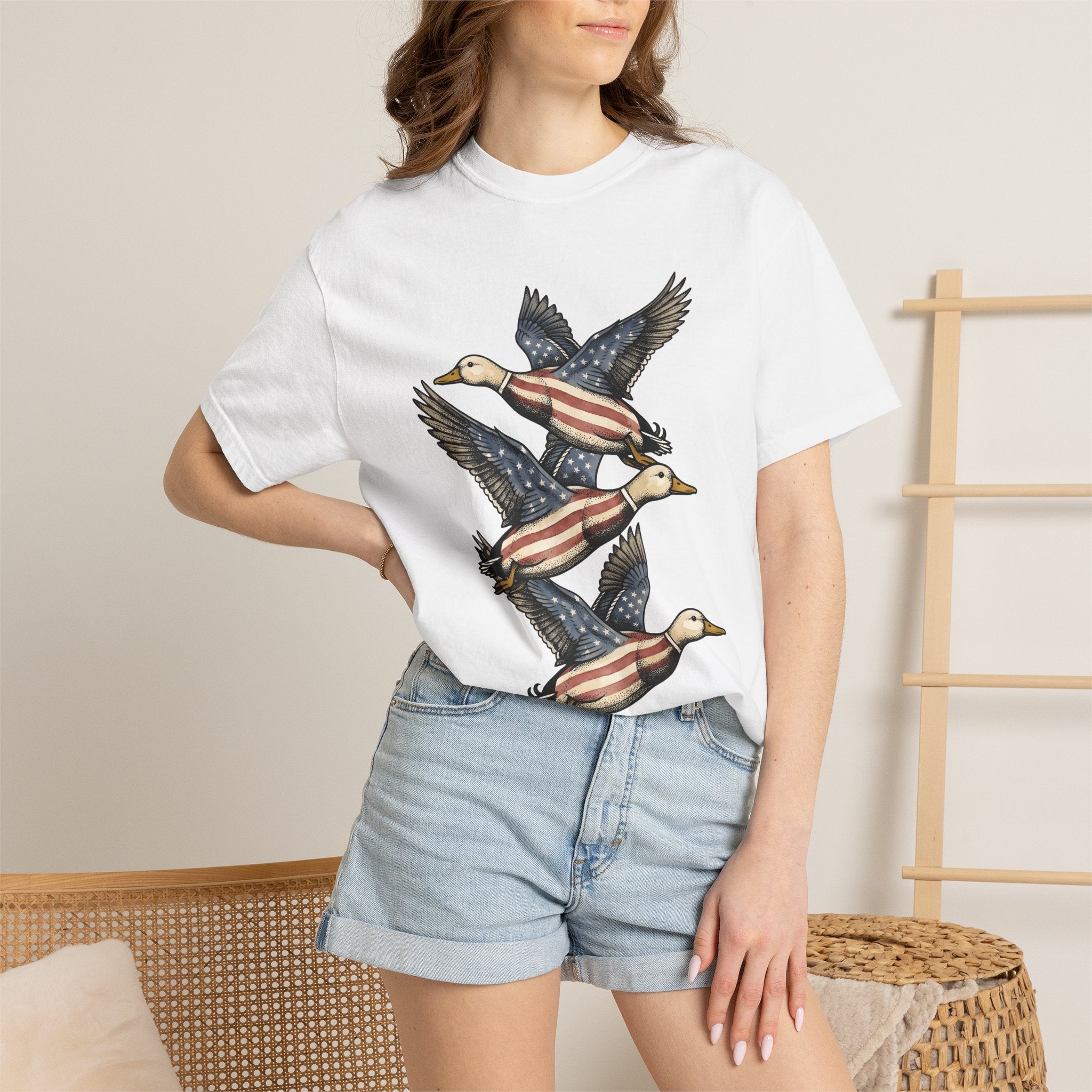 Patriotic Mallards Shirt 4th Of July Nature Gift Women Classic Tee Duck T-Shirt Independence Day Fan Vintage Tshirt Wildlife Graphic Doodle