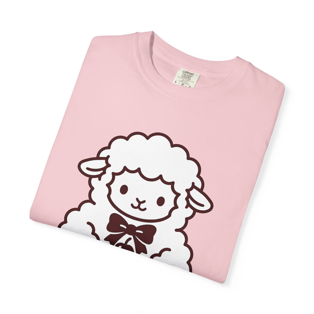 Lamb Dessert Shirt Cute Critter Gift Women Comic Tee Pastry T-Shirt Kawaii Fan Cartoon Tshirt Creature Graphic Sleek Knot Tshirt