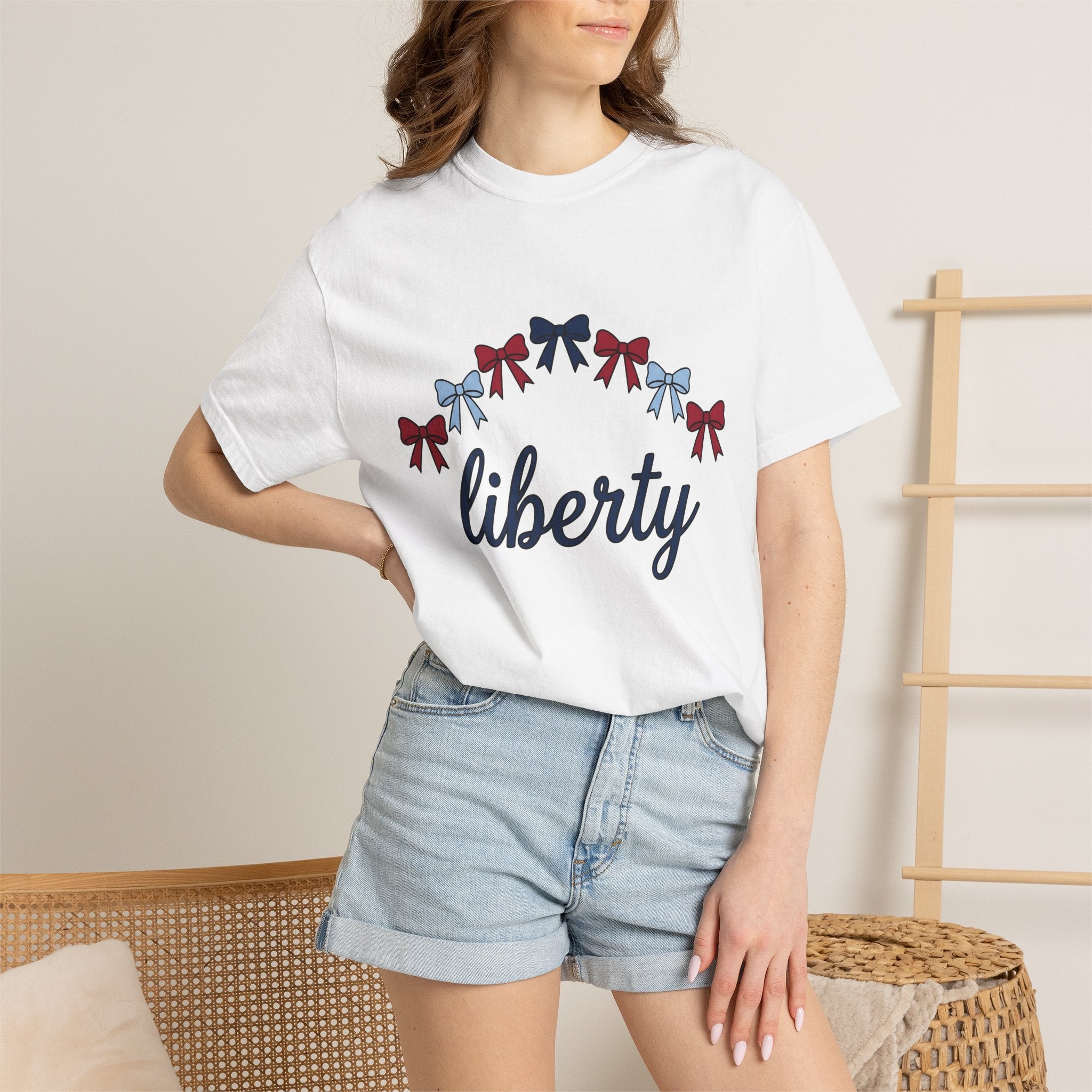 Usa Bows Shirt America Seasonal Gift Women Simple Tee Ribbons T-Shirt American Fan Ribbon Tshirt Holiday Graphic Vintage Cursive Font Tshirt