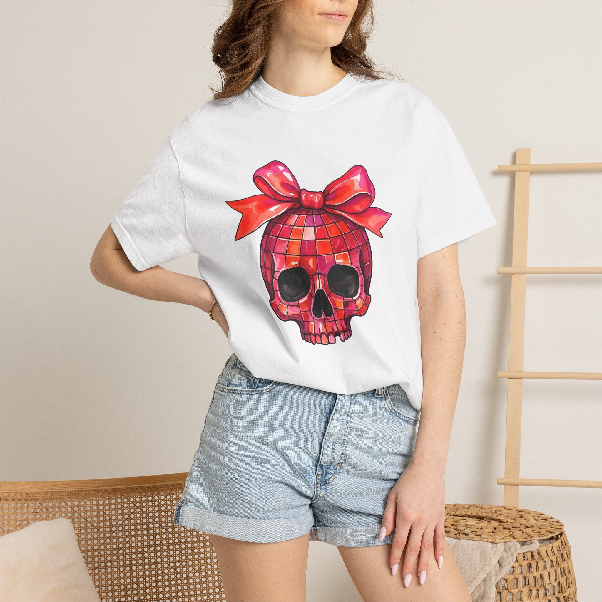 Disco Skull Shirt Halloween Party Gift Women Watercolor Tee Sugar Skull T-Shirt Horror Fan Halloween Art Tshirt Party Graphic Retro Bow