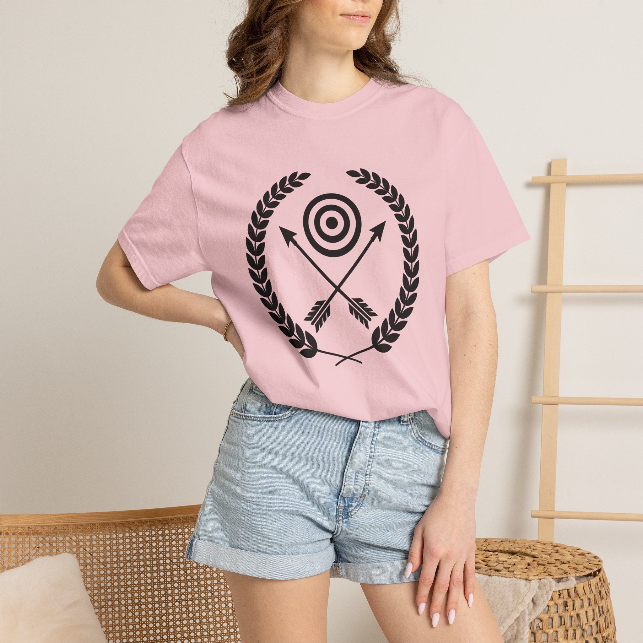 Archery Target Shirt Archery Competition Gift Women Minimalist Tee Bullseye T-Shirt Archer Enthusiast Simple Tshirt Tournament Graphic