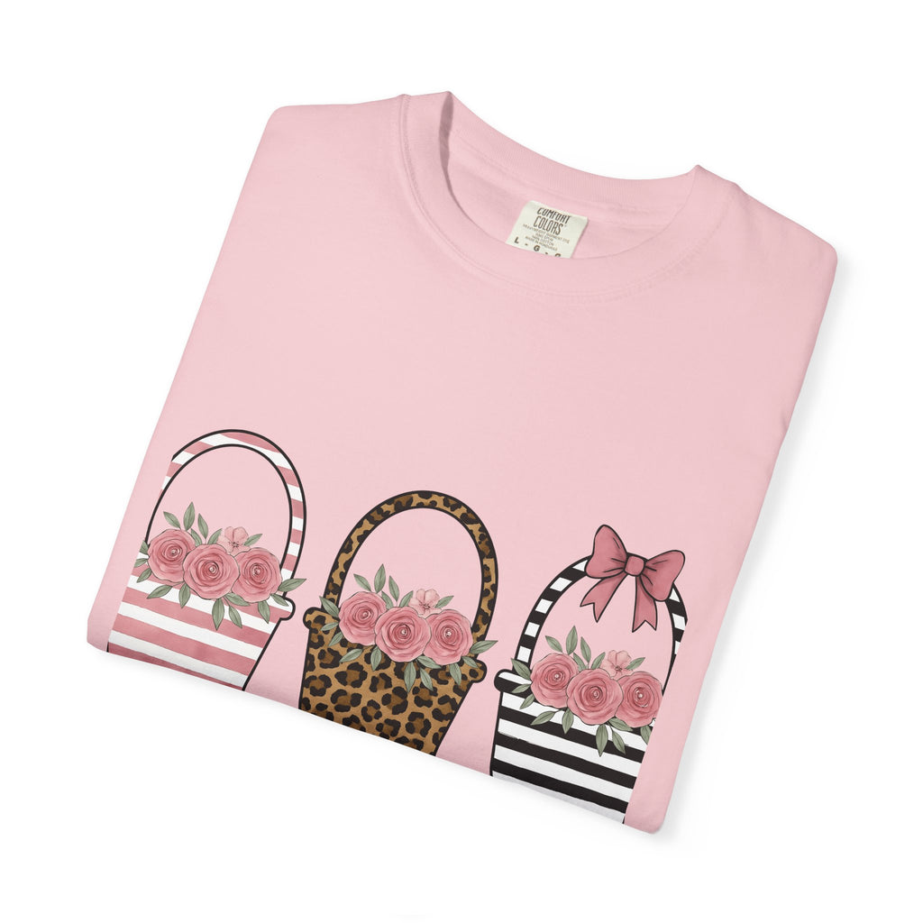 Easter Basket Shirt Easter Bouquet Gift Women Hand Painted Tee Easter Basket T-Shirt Easter Fan Painted Tshirt Bouquet Design Rustic Flower