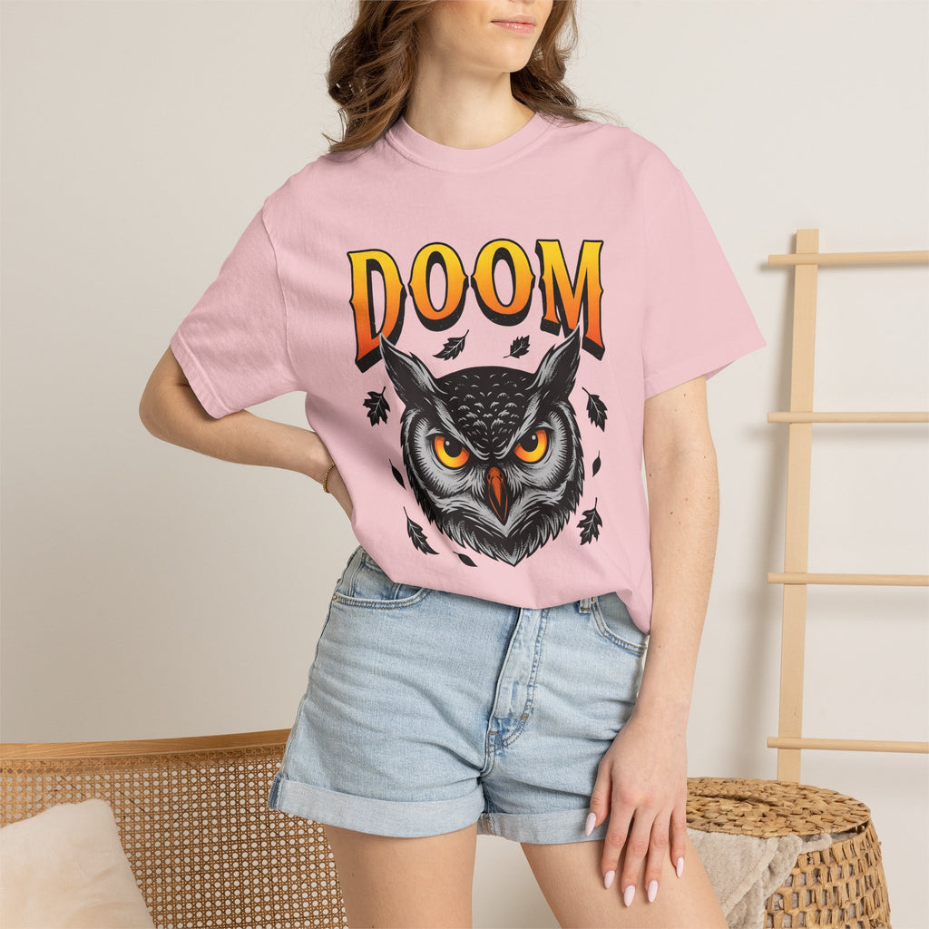 Owl Face Shirt Halloween Wildlife Gift Women Creepy Tee Owl T-Shirt Horror Fan Spooky Tshirt Wildlife Graphic Retro Foliage Tshirt