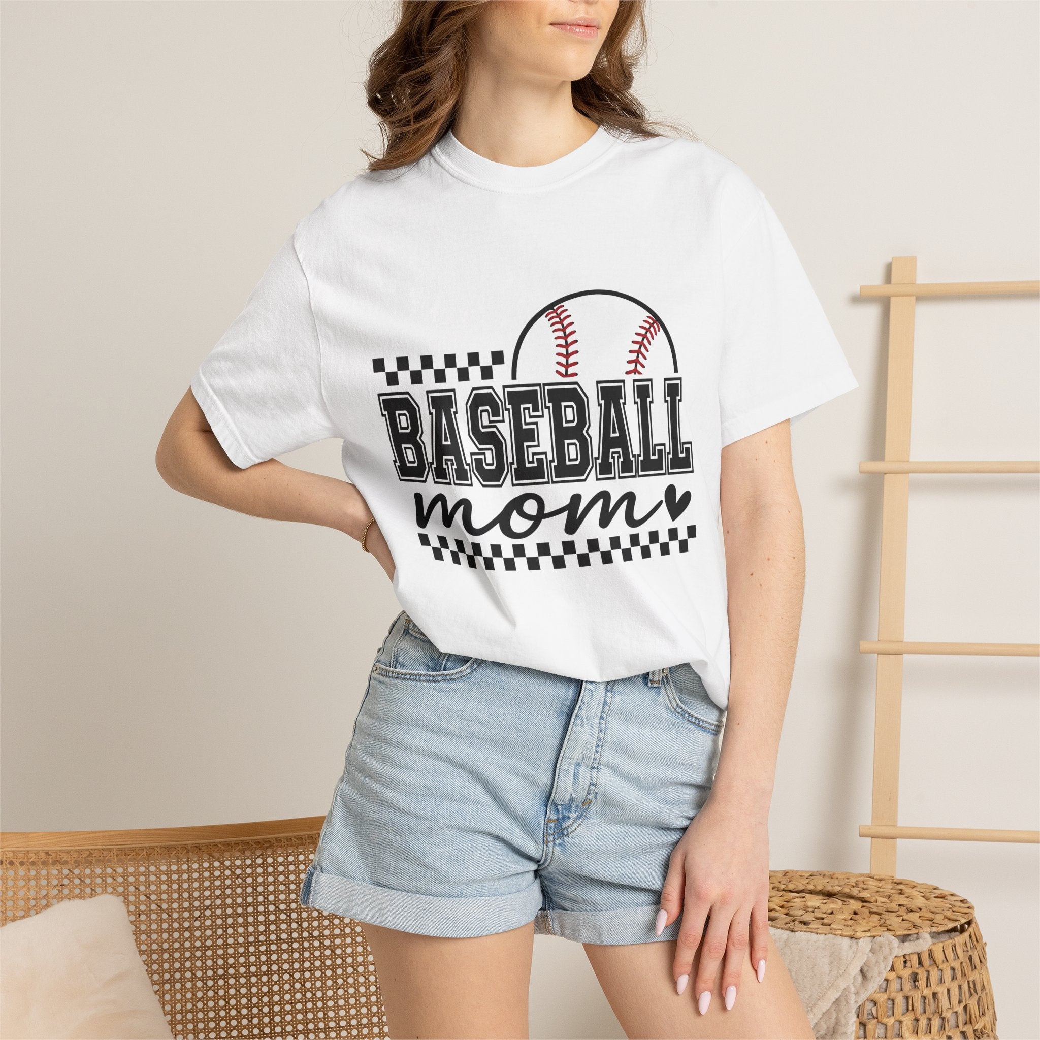 Baseball Ball Shirt Baseball Mom Athletics Gift Women Athletic Tee Softball T-Shirt Baseball Fan Sporty Tshirt Sports Graphic Vintage Love