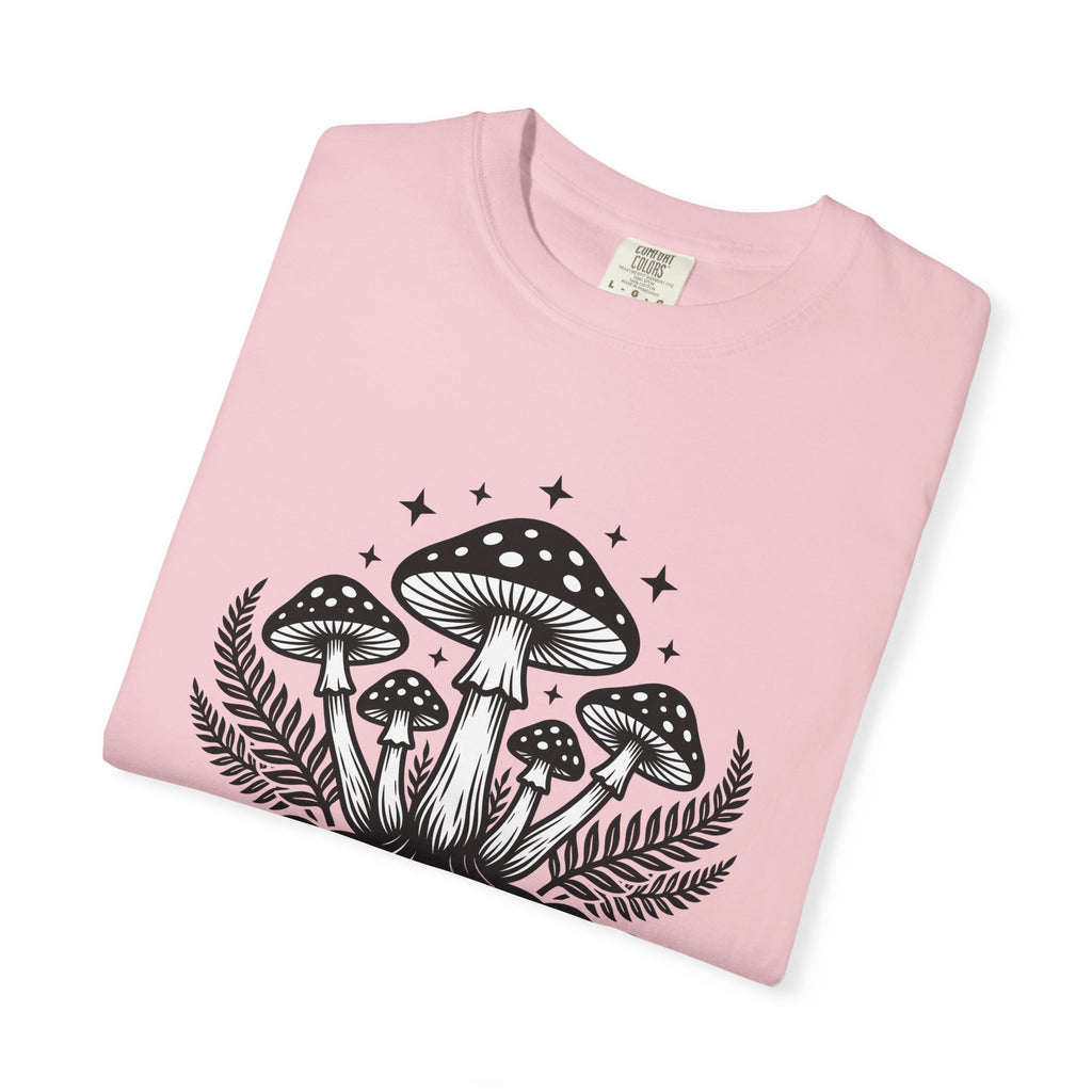 Mushroom Group Shirt Boho Chic Outdoors Gift Women Gypsy Tee Fungus T-Shirt Bohemian Fan Tribal Tshirt Nature Graphic Retro Leaf Tshirt